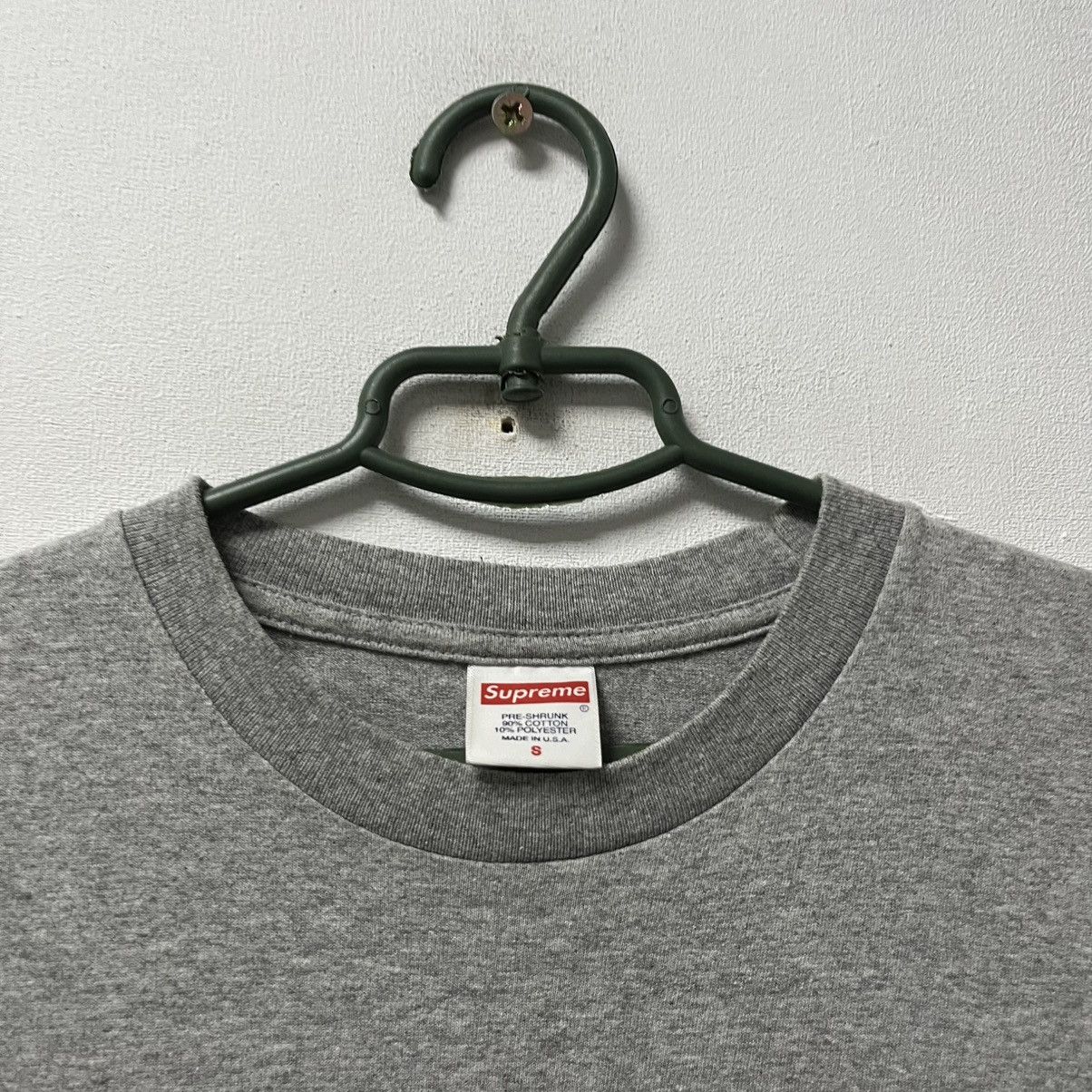 Supreme T-Shirt Supreme Big Logo Tee Size US S / EU 44-46 / 1 - 4 Thumbnail
