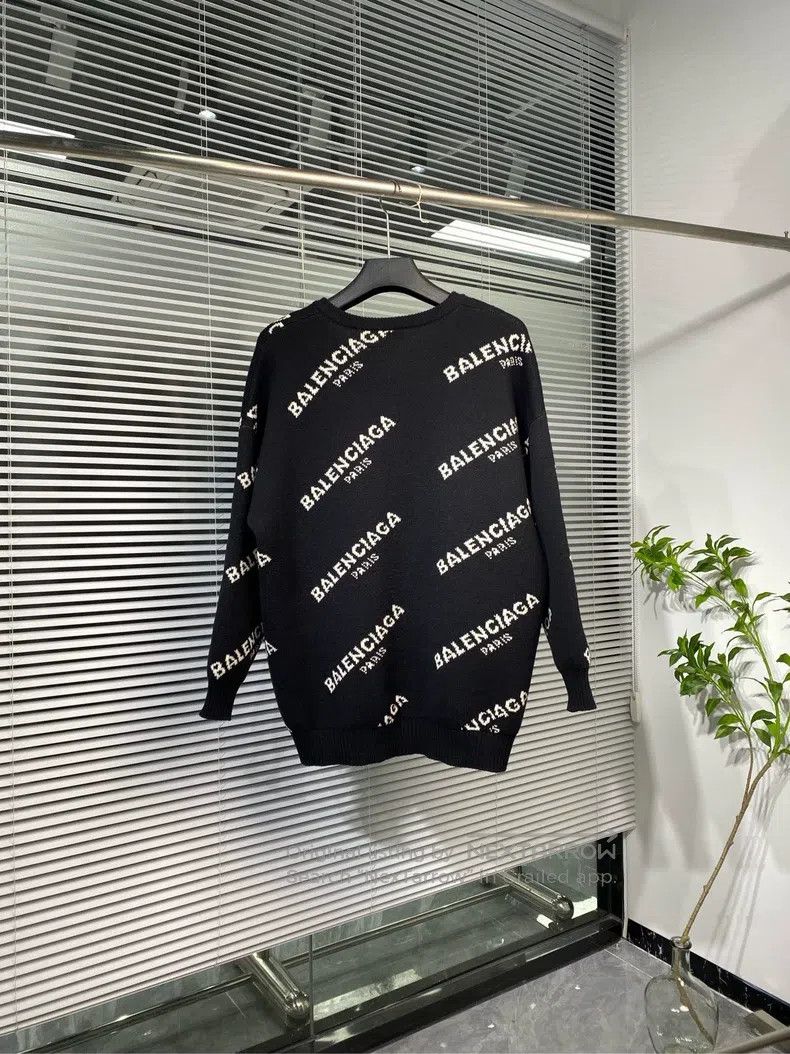 Balenciaga Balenciaga Sweater, knitted top Size XXS / US 00 / IT 34 - 2 Thumbnail