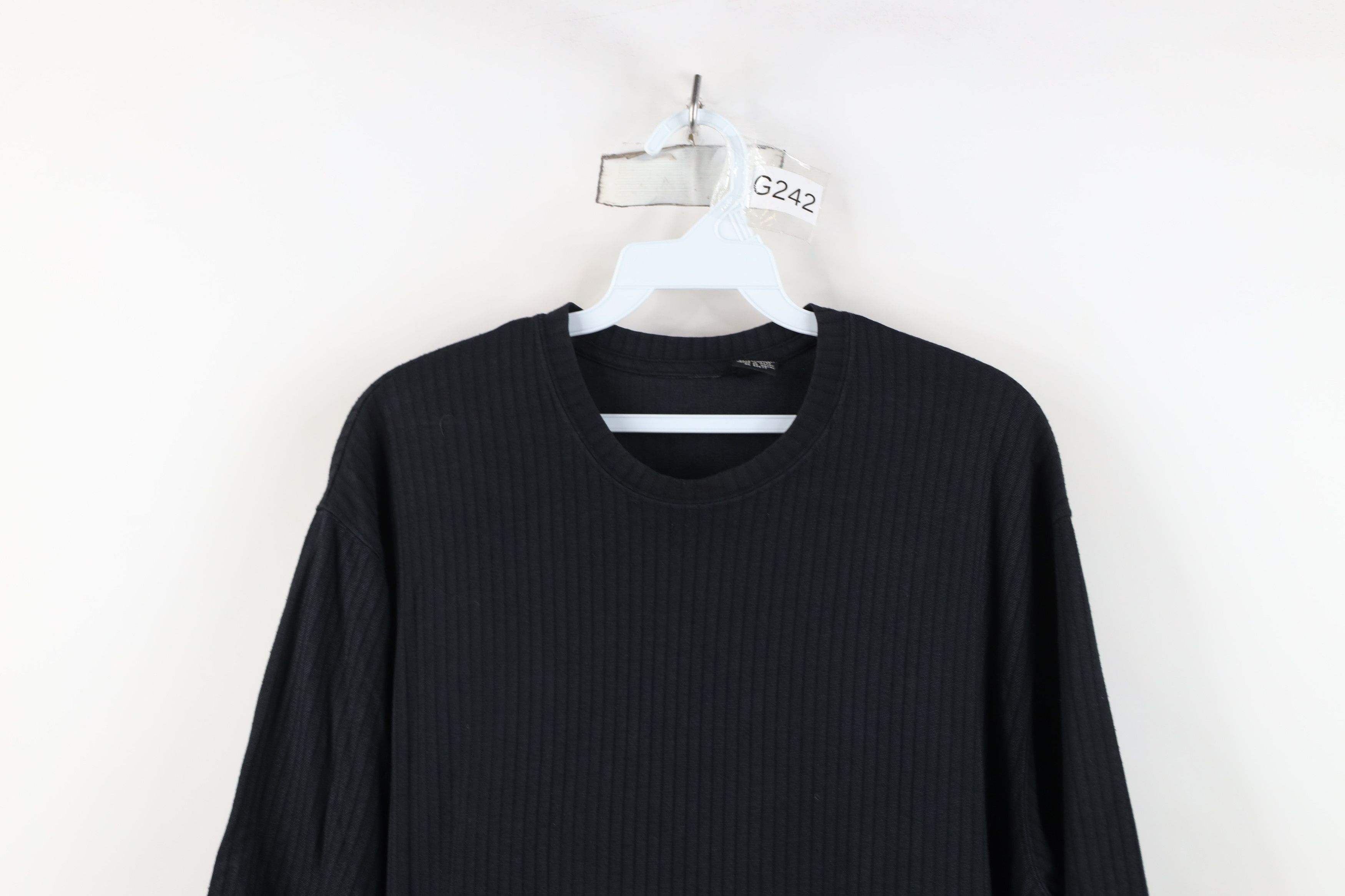 Vintage Vintage 90s Streetwear Knit Short Sleeve T-Shirt Black Size US M / EU 48-50 / 2 - 2 Thumbnail