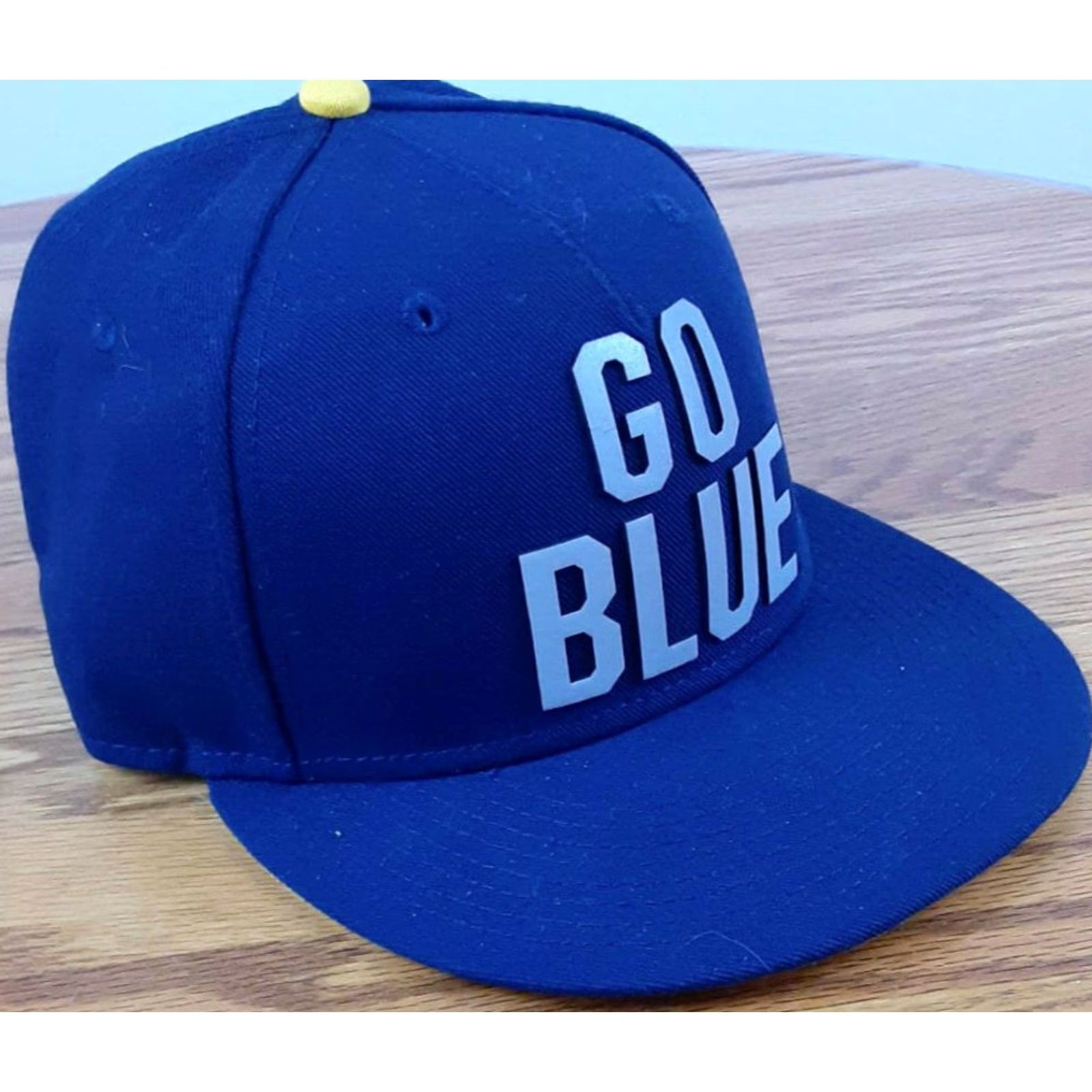 Nike VINTAGE Nike True Hat Michigan Wolverine Go Blue Reflective adjustable Strap EUC Mens Cap Blue Reflective Logo Stadium Casual Size ONE SIZE - 2 Thumbnail