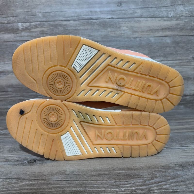 Louis Vuitton Louis Vuitton Trainer Leather Low Sneakers in Peach - Size US 8 / IT 38 - 3 Thumbnail
