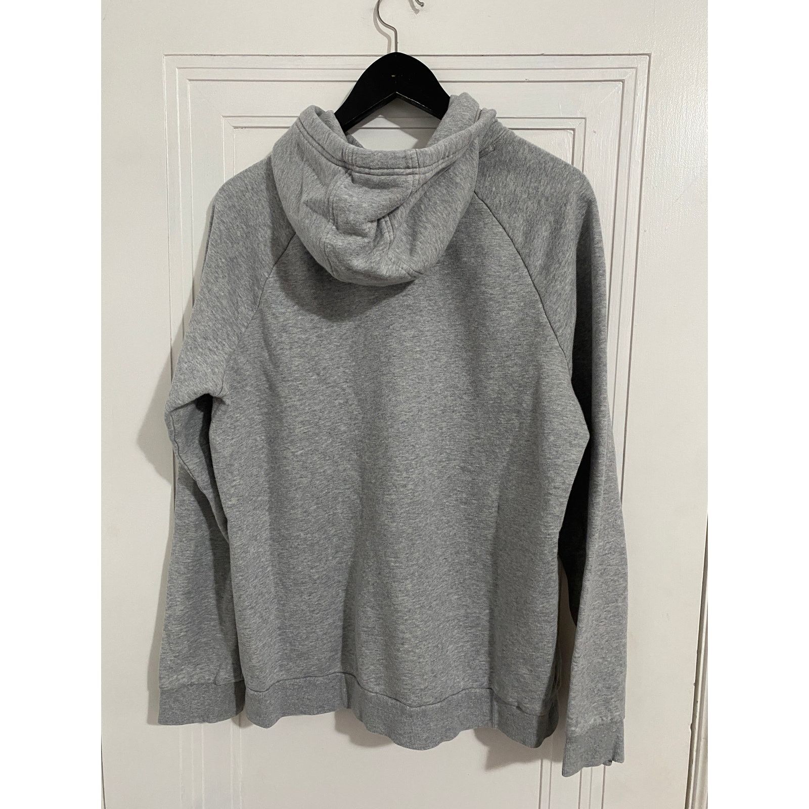 Under Armour University of Iowa Hawkeyes Gray Under Armour Hoodie Size M Size US M / EU 48-50 / 2 - 4 Thumbnail