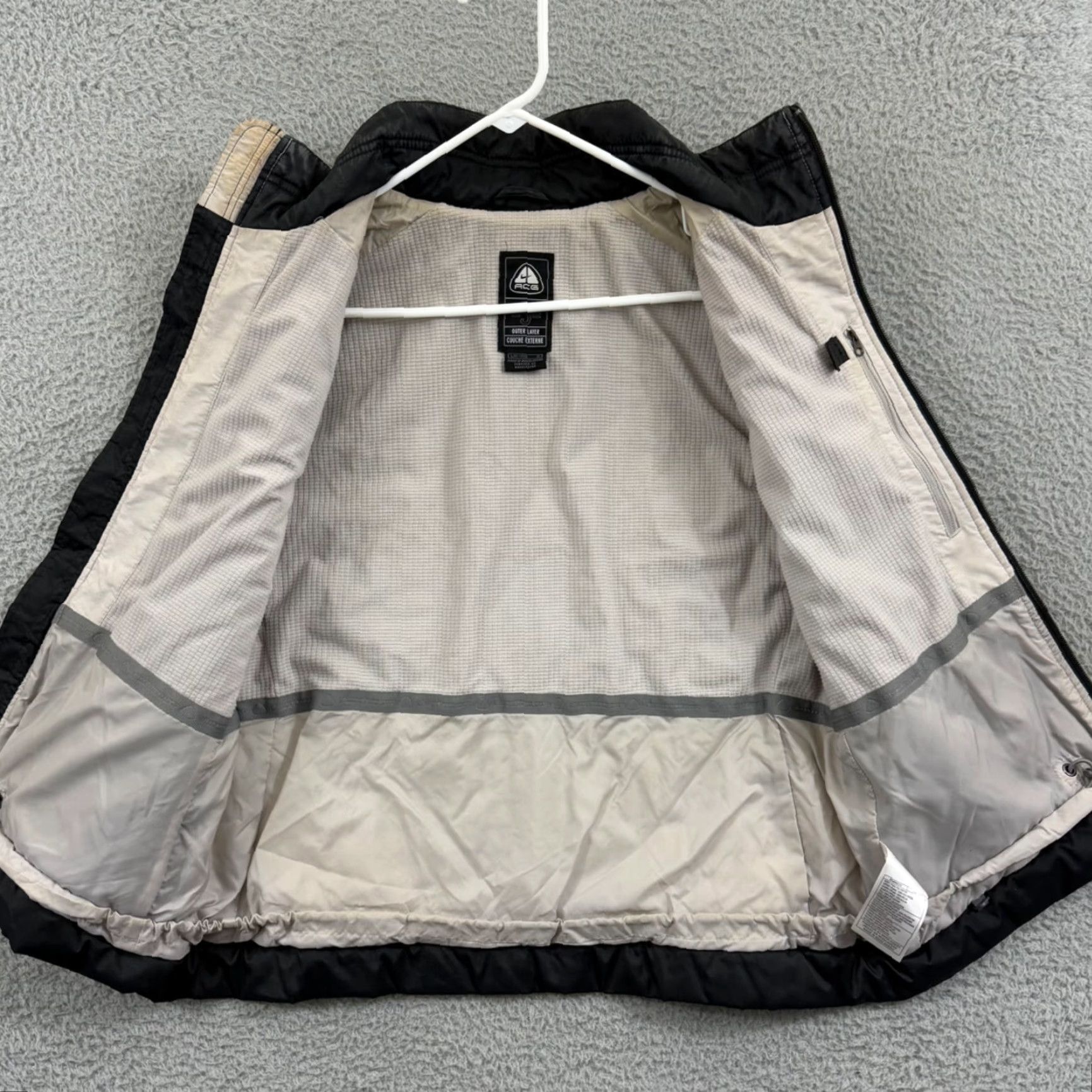 Nike Nike ACG Vest Womens Large 12-14 Black 3 Layer Quilted Puffer Zip Windbreaker Vest Size L / US 10 / IT 46 - 6 Thumbnail