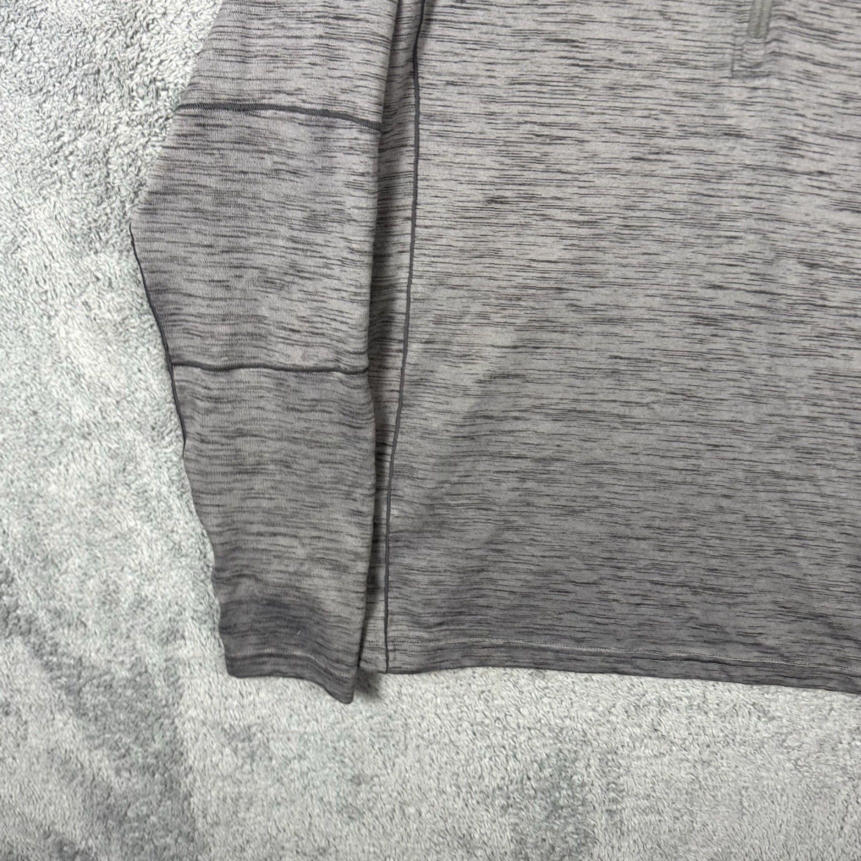 Vintage Kuhl Alloy Shirt Mens L Heather Gray 1/4 Zip Outdoor Casual Hiking Baselayer Shirt Size US L / EU 52-54 / 3 - 2 Thumbnail