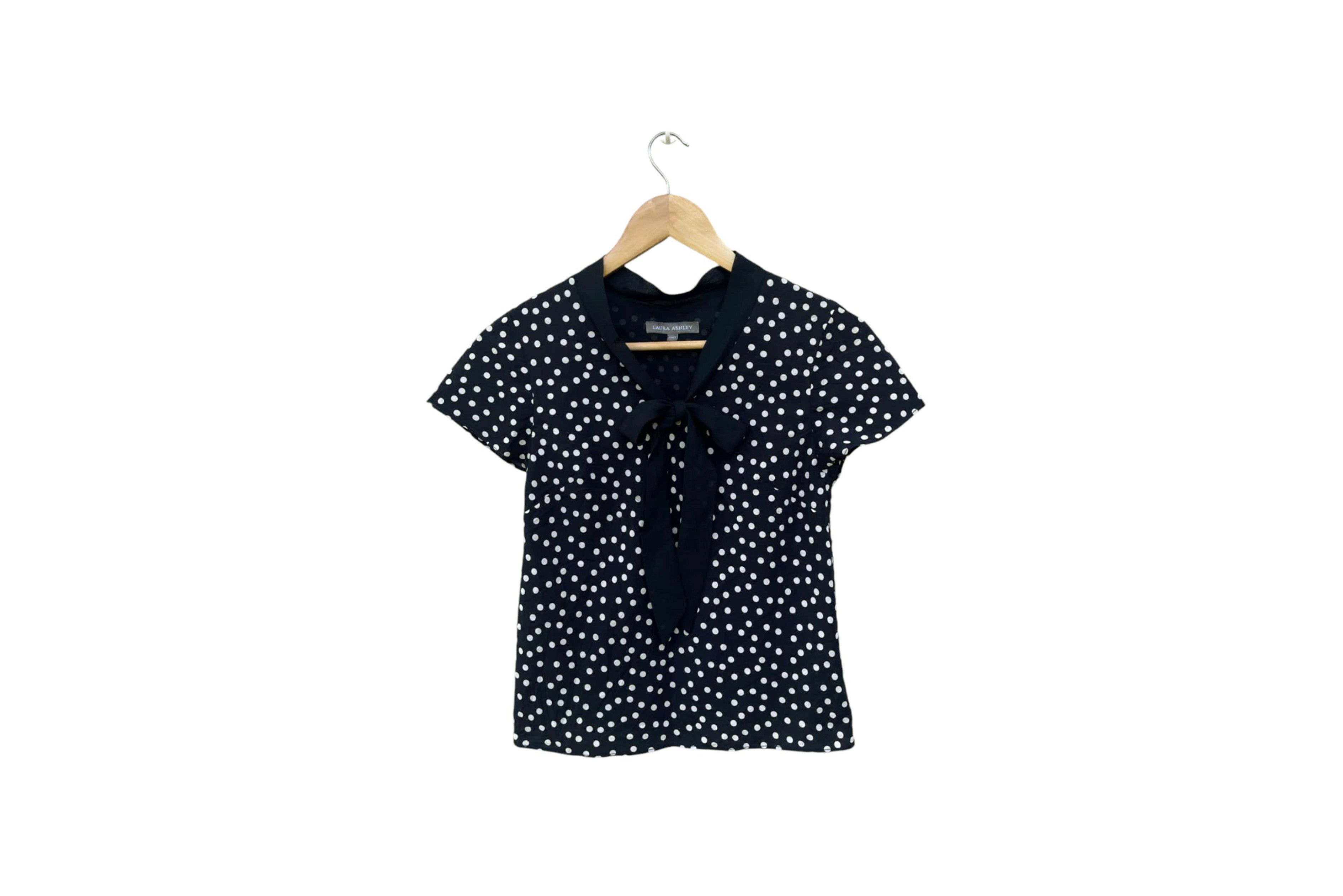 Laura Ashley LAURA ASHLEY pussy bow collar top, polka dot Ascot top Size M / US 6-8 / IT 42-44 - 1 Thumbnail