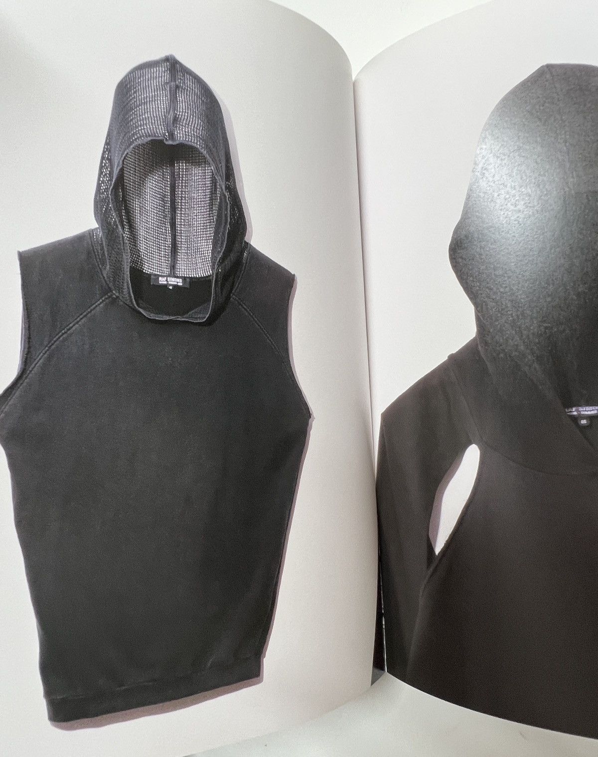 Raf Simons 2003 NET HAT SLEEVELESS Size US M / EU 48-50 / 2 - 13 Thumbnail