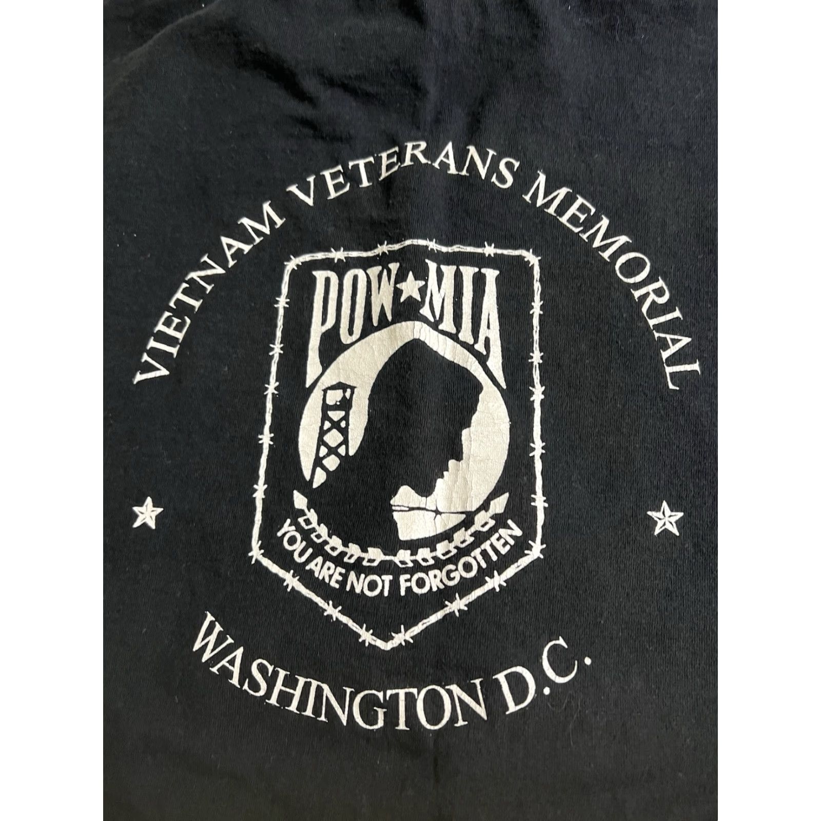 Fruit Of The Loom VINTAGE Vietnam Veterans memorial Shirt Mens L Black Single Stitch The Wall Size US L / EU 52-54 / 3 - 6 Thumbnail