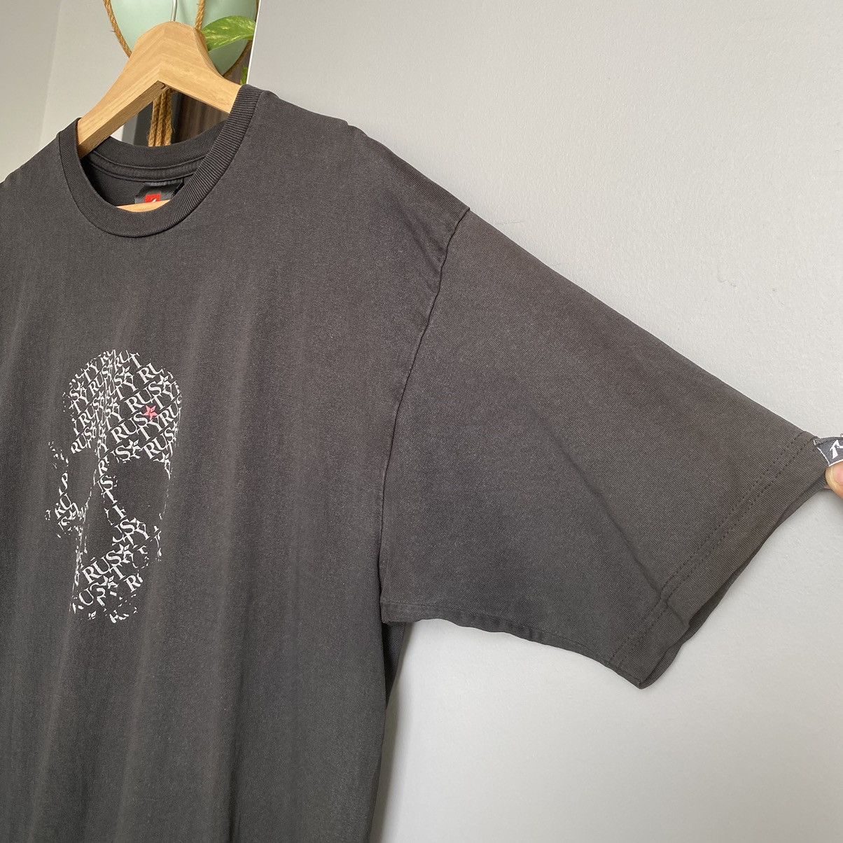 Rusty Thrashed Faded Vintage Y2K Rusty Surfboard ERD GRUNGE TEE Size US L / EU 52-54 / 3 - 3 Thumbnail