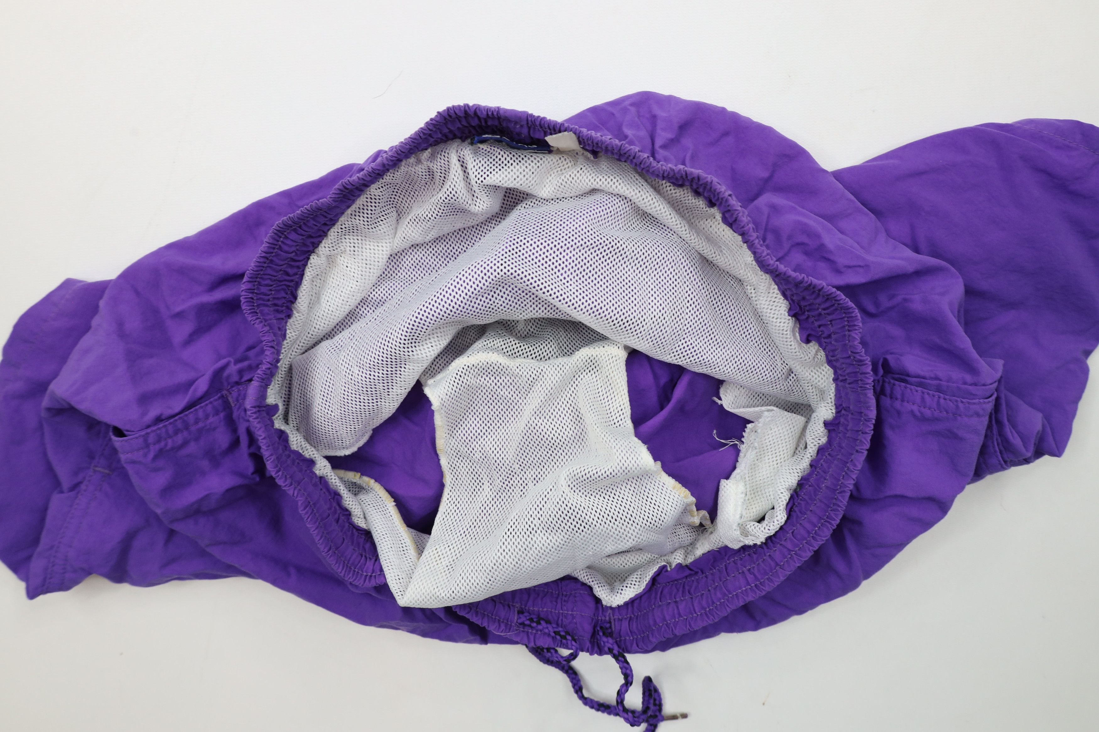 Vintage Vintage 90s Streetwear Above Knee Shorts Baggies Purple Size US 34 / EU 50 - 6 Thumbnail