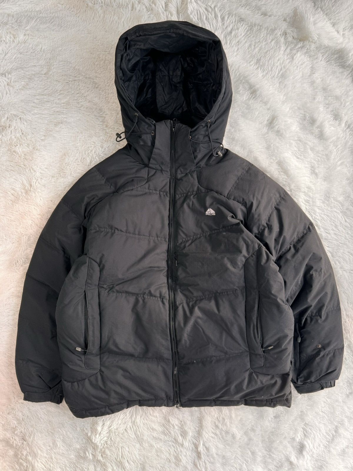 Image of Nike Acg Vintage Puffer Down Gorpcore Light Jacket in Black, Men's (Size 2XL)