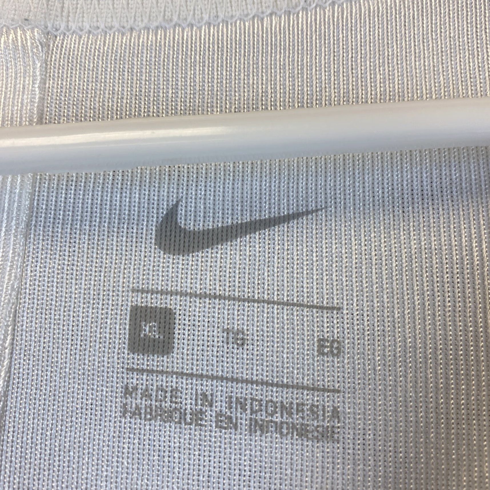 Nike Nike Practice Jersey T-Shirt V-Neck White XL Mens Activewear Size US XL / EU 56 / 4 - 5 Thumbnail