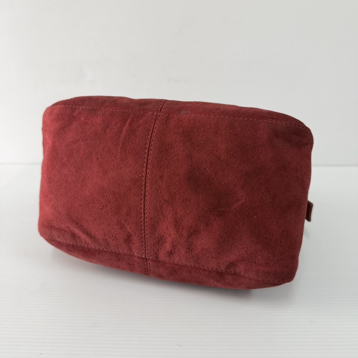 Fendi Fendi Baguette Red Suede Leather Shoulder Bag Size ONE SIZE - 6 Thumbnail