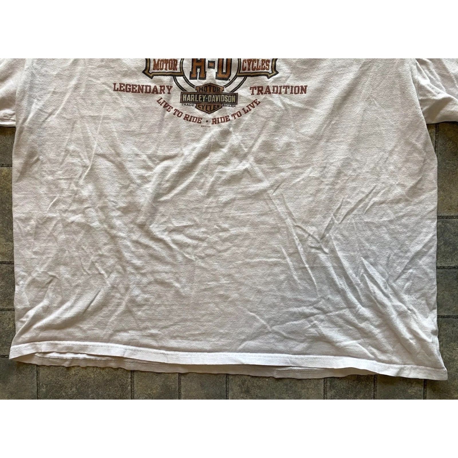 Harley Davidson VINTAGE Harley-Davidson Graceland Mens 2XL White Long Sleeve T-Shirt Elvis Live To Ride Memphis Tennessee Graphic Print Mens Size US XXL / EU 58 / 5 - 5 Thumbnail