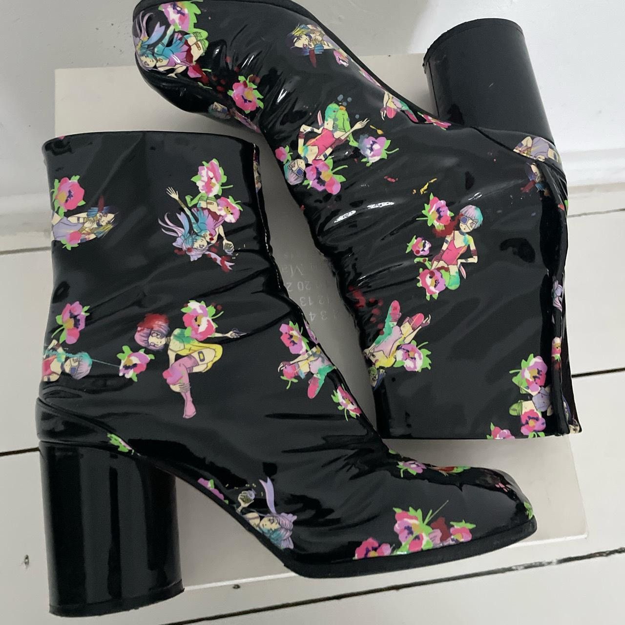 Maison Margiela Margiela tabi anime print 38 Size US 8 / IT 38 - 3 Thumbnail