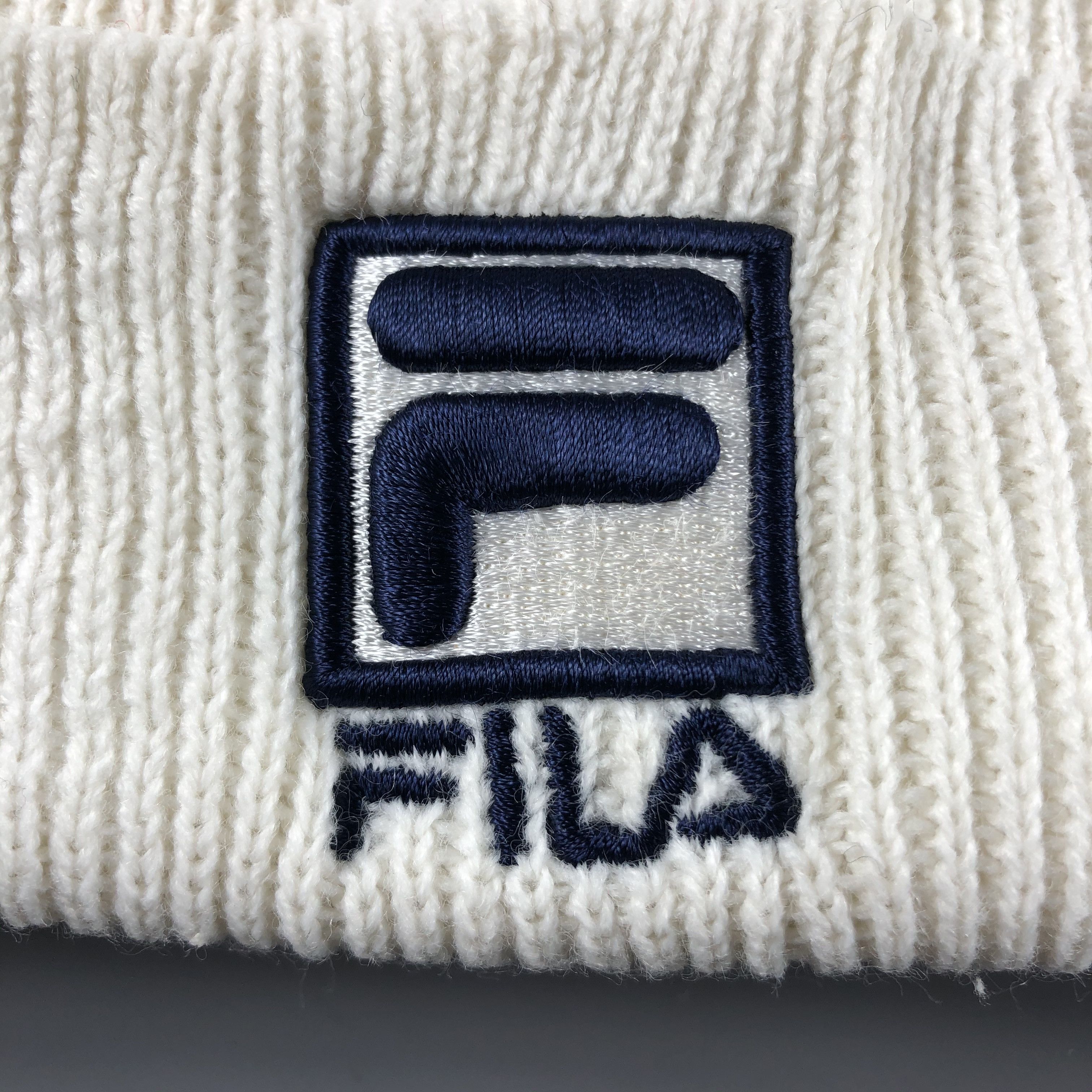 Fila × Vintage Fila Basic Beanie Snow Hat Snow Cap -D335 Size ONE SIZE - 5 Thumbnail
