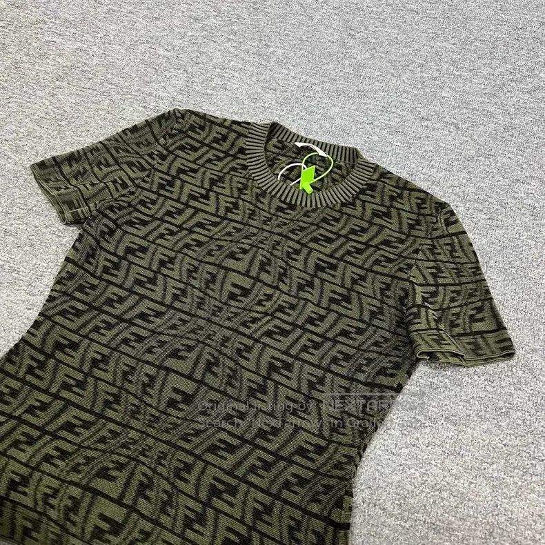 Fendi Fendi Logo Embossed Knit Short Sleeve Size S / US 4 / IT 40 - 3 Thumbnail