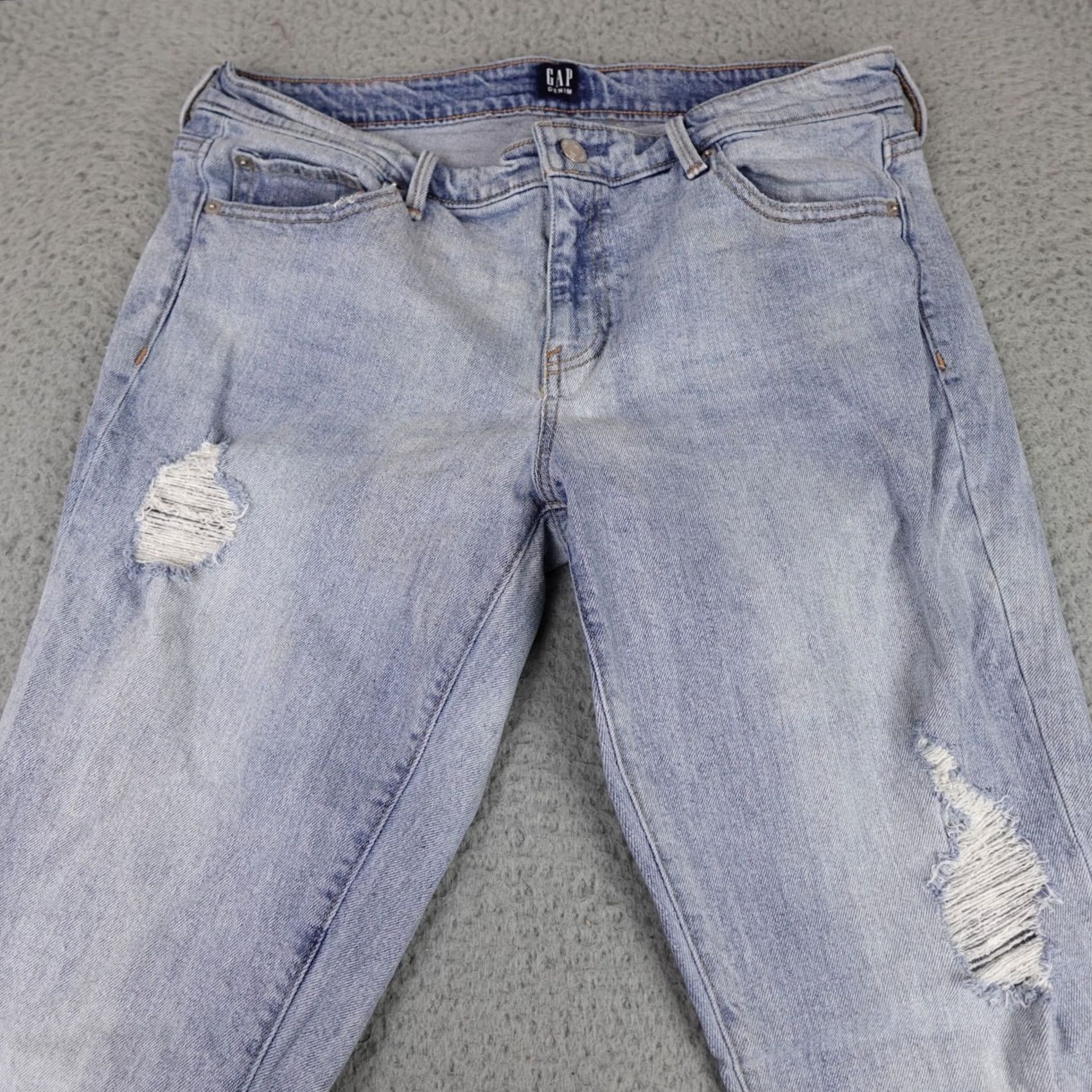 Gap Gap Jeans Womens Size 31 Blue Denim Girlfriend Light Wash Distressed Mom 90s Jeans Womens Regular 31 Blue Distressed 90s Gap Mom Denim Jeans Size 24" / US 00 / IT 34 - 4 Thumbnail