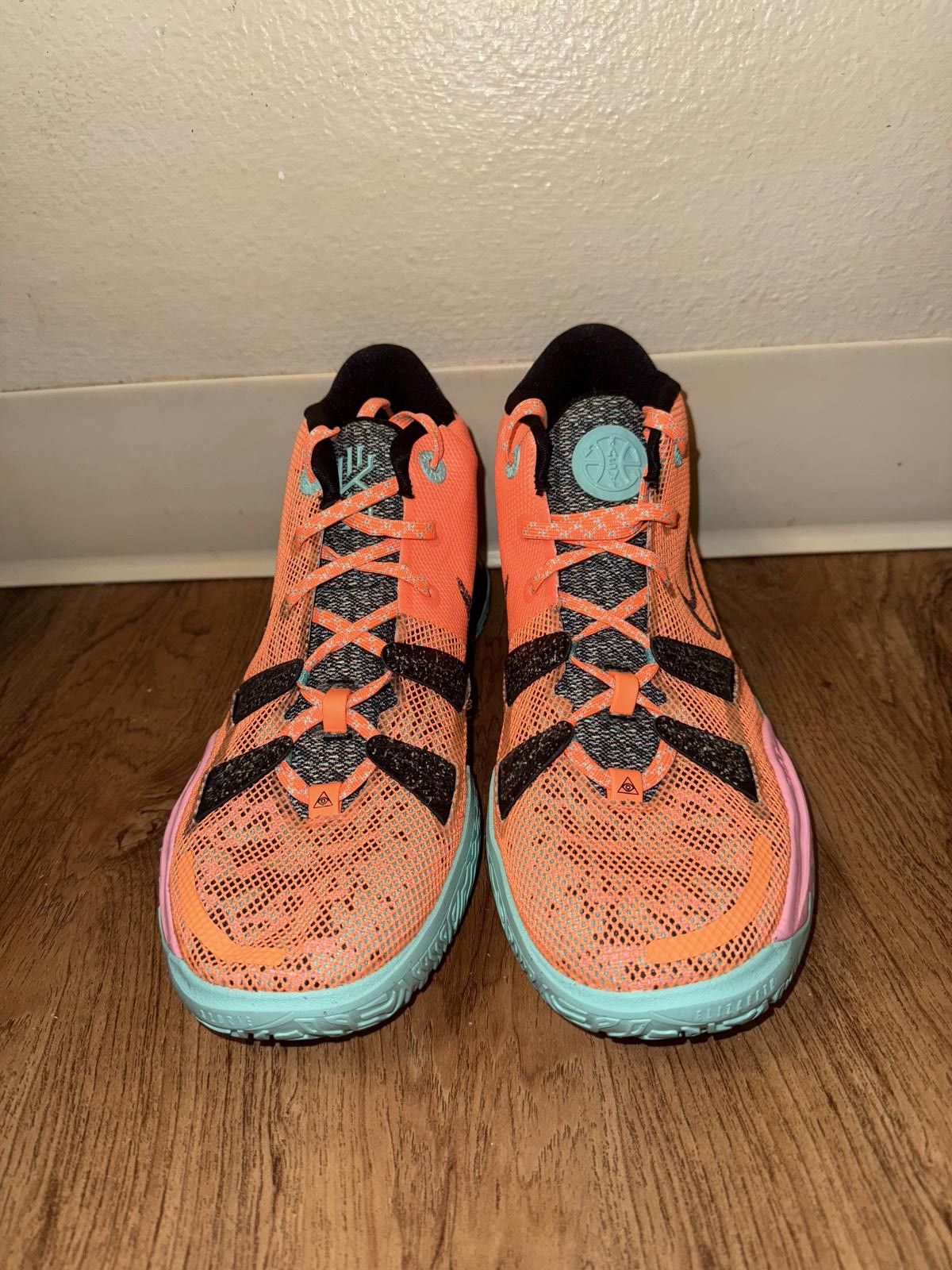 Nike Nike Kyrie 7 Play For The Future (Gs) Size US 6 / EU 39 - 12 Thumbnail