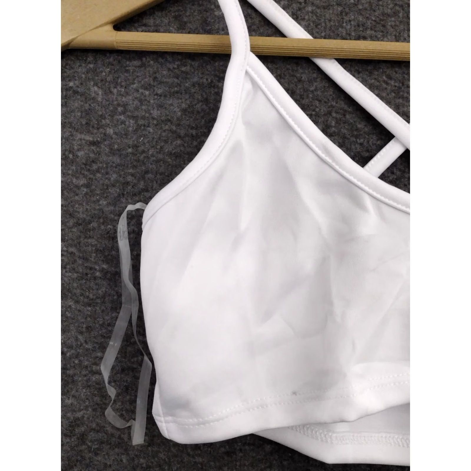 Vintage Codigo Women's White Sleeveless Crop Top M Cross Back V-Neck Zip Top Shirt Redefined Size M / US 6-8 / IT 42-44 - 7 Thumbnail