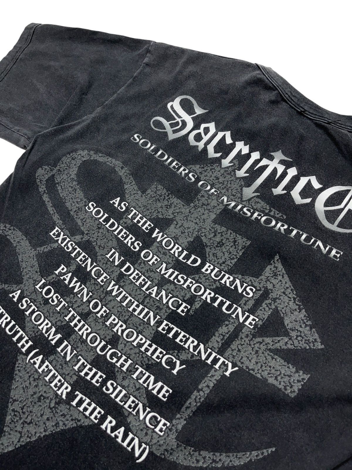 Band Tees × Vintage Vintage 90s Sacrifice Soldiers of Misfortune Faded T-shirt Size US L / EU 52-54 / 3 - 7 Thumbnail