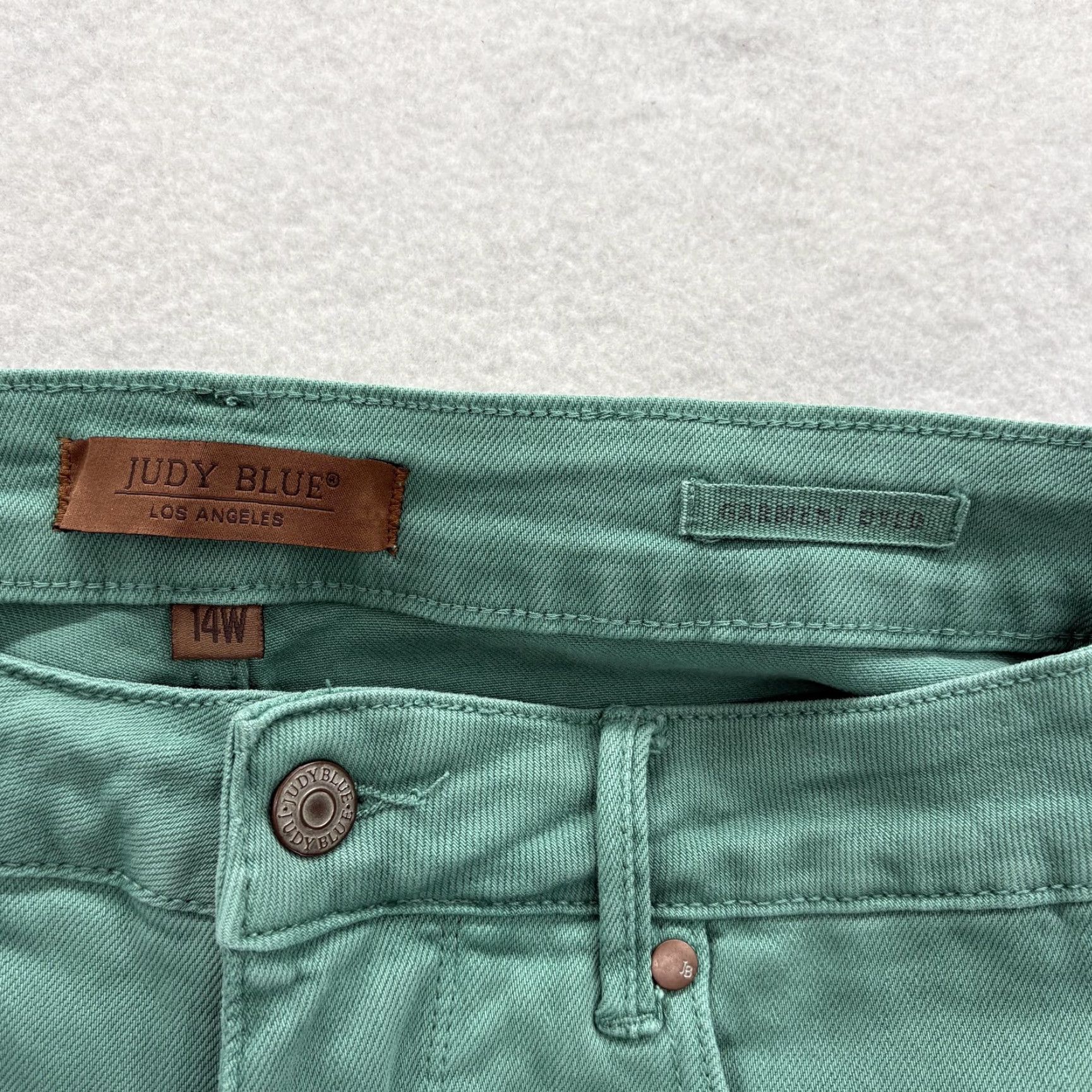 Denime Judy Blue Jeans Flare Women 14W Green Medium Wash Mid Rise Stretch Denim Women Jeans 5-Pocket Design Boys? Size 36" / US 14 / IT 50 - 3 Thumbnail