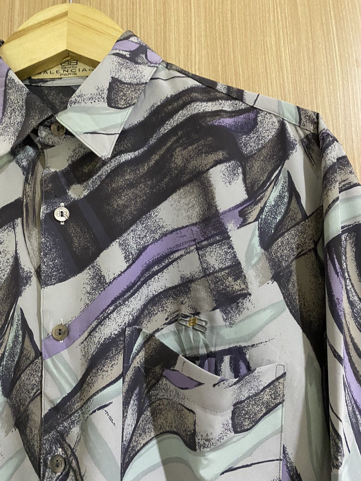 Balenciaga Vintage balenciaga BB nice design button up shirt Size US L / EU 52-54 / 3 - 5 Thumbnail