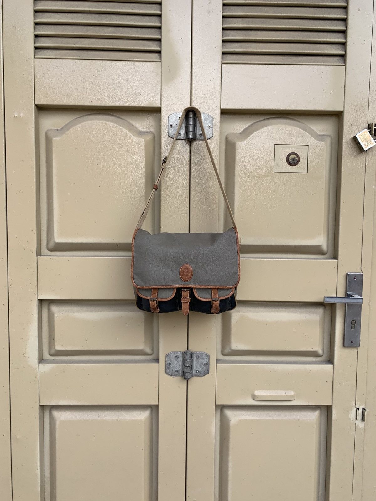 C.P. Company Vintage CP Company Shoulder Bag Size ONE SIZE - 1 Thumbnail