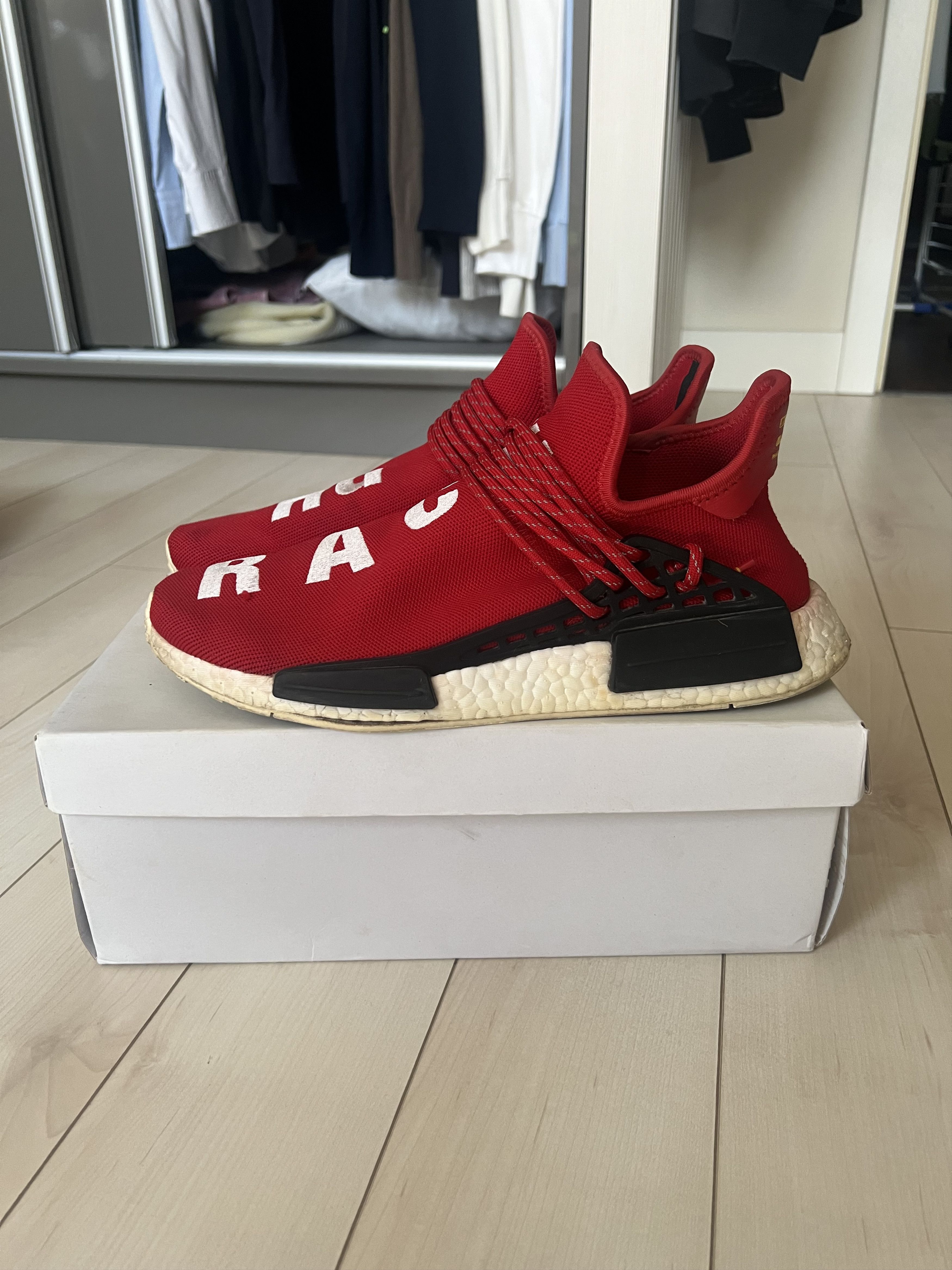 Adidas × Pharrell Adidas Human Race Red Size US 10.5 / EU 43-44 - 4 Thumbnail