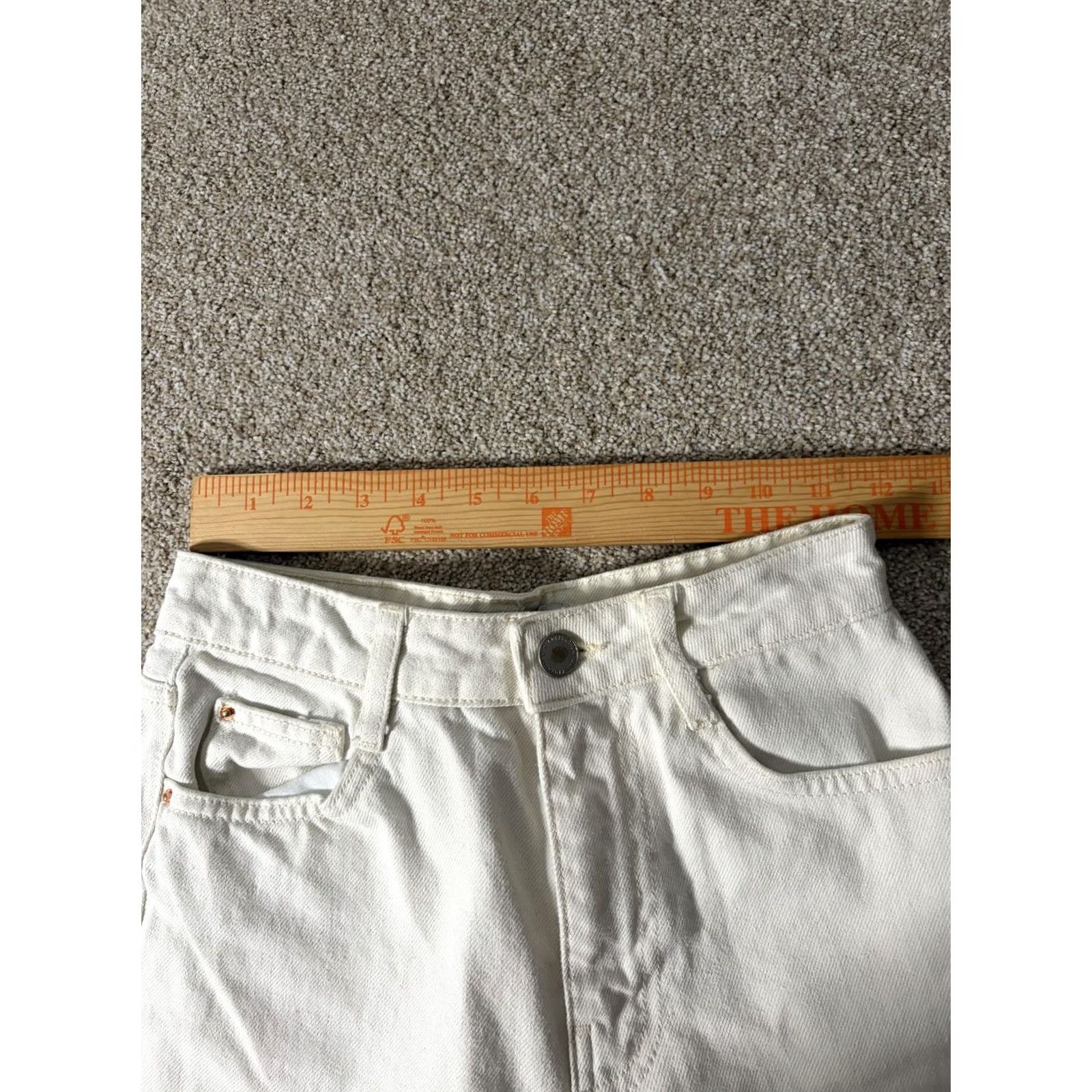 Zara Zara Jeans Womens 2 White Light Wash High Rise Straight Raw Hem 24x27 Denim Size 26" / US 2 / IT 38 - 4 Thumbnail