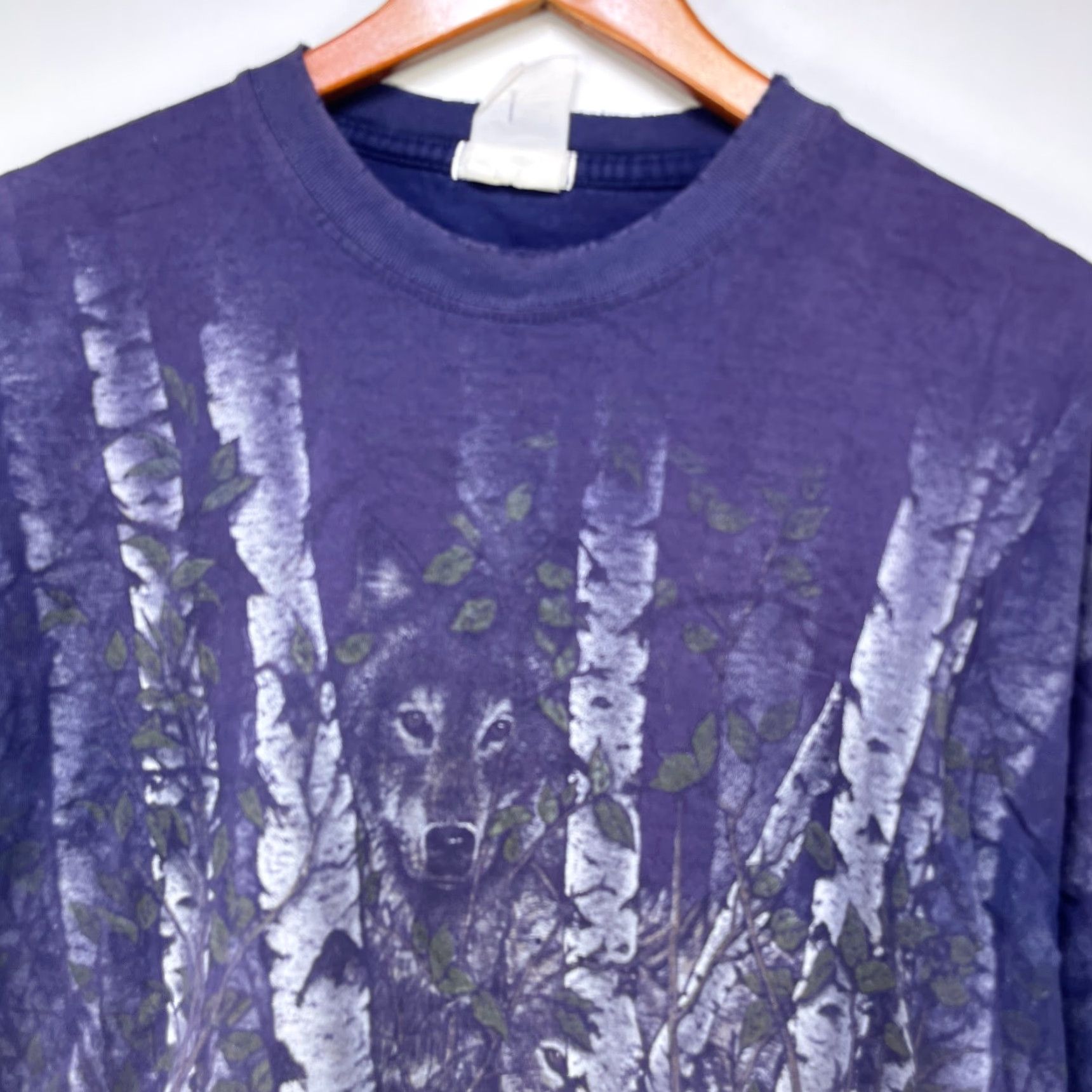 Vintage VINTAGE Wolf Animal Nature Faded T-Shirt Large 90s Mens Blue Cotton Crew Neck Short Sleeve T-Shirt Size US L / EU 52-54 / 3 - 3 Thumbnail