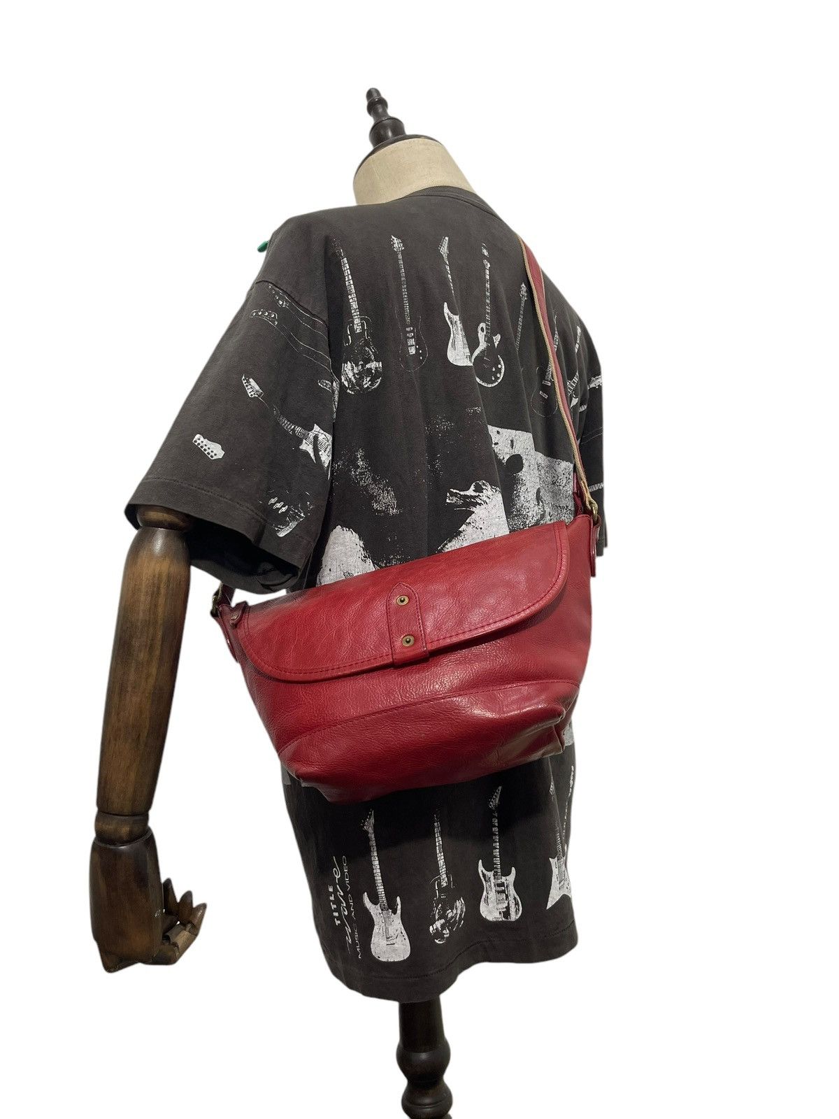 Japanese Brand Full Leather Effy Modern Design Cross Body Bag 1🟩0 Size ONE SIZE - 4 Thumbnail