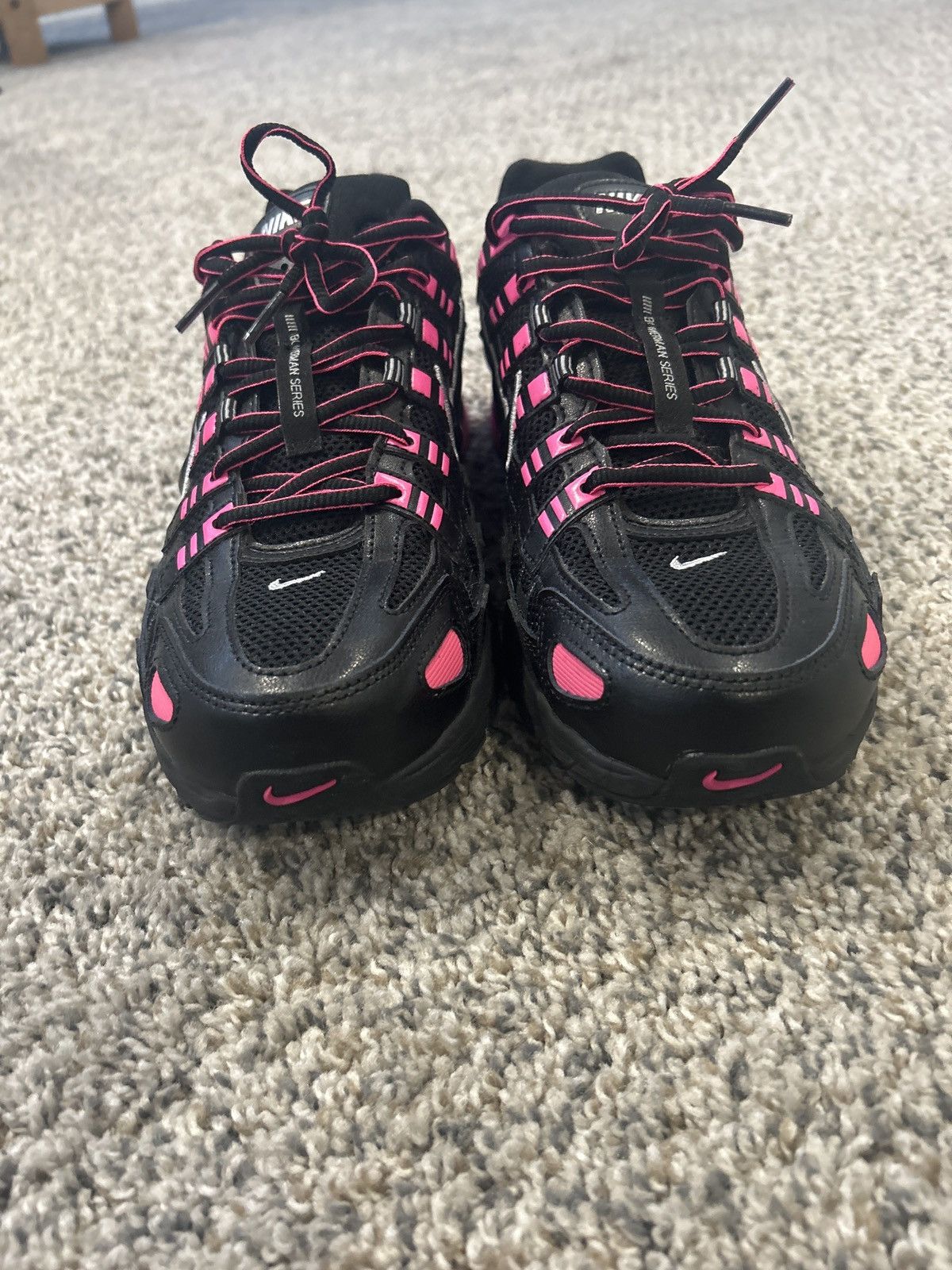 Nike Nike p6000 black and pink Size US 10.5 / EU 43-44 - 3 Thumbnail