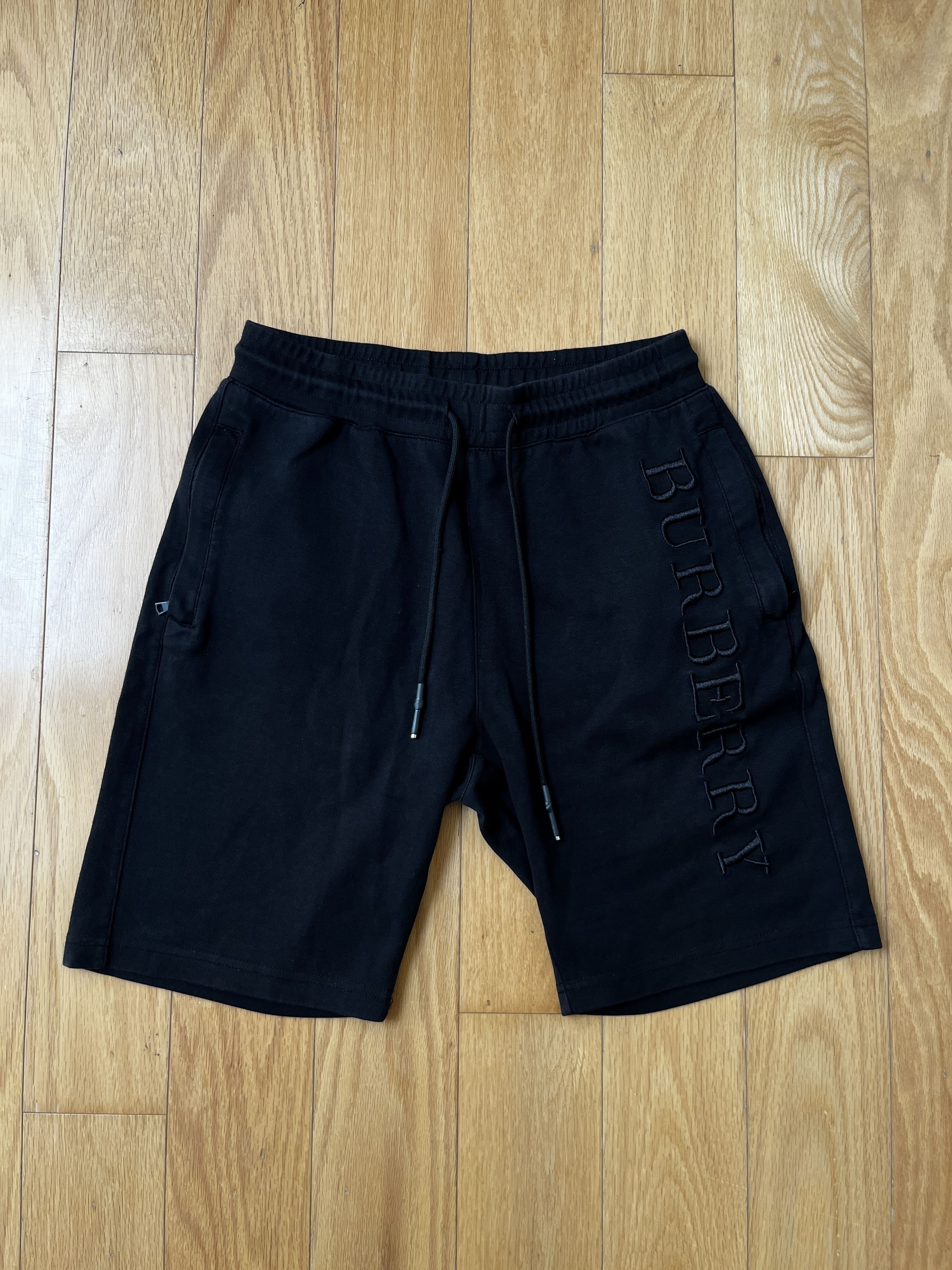 Burberry Burberry Nylon Athletic Shorts L Size 30" / US 8 / IT 44 - 1 Thumbnail