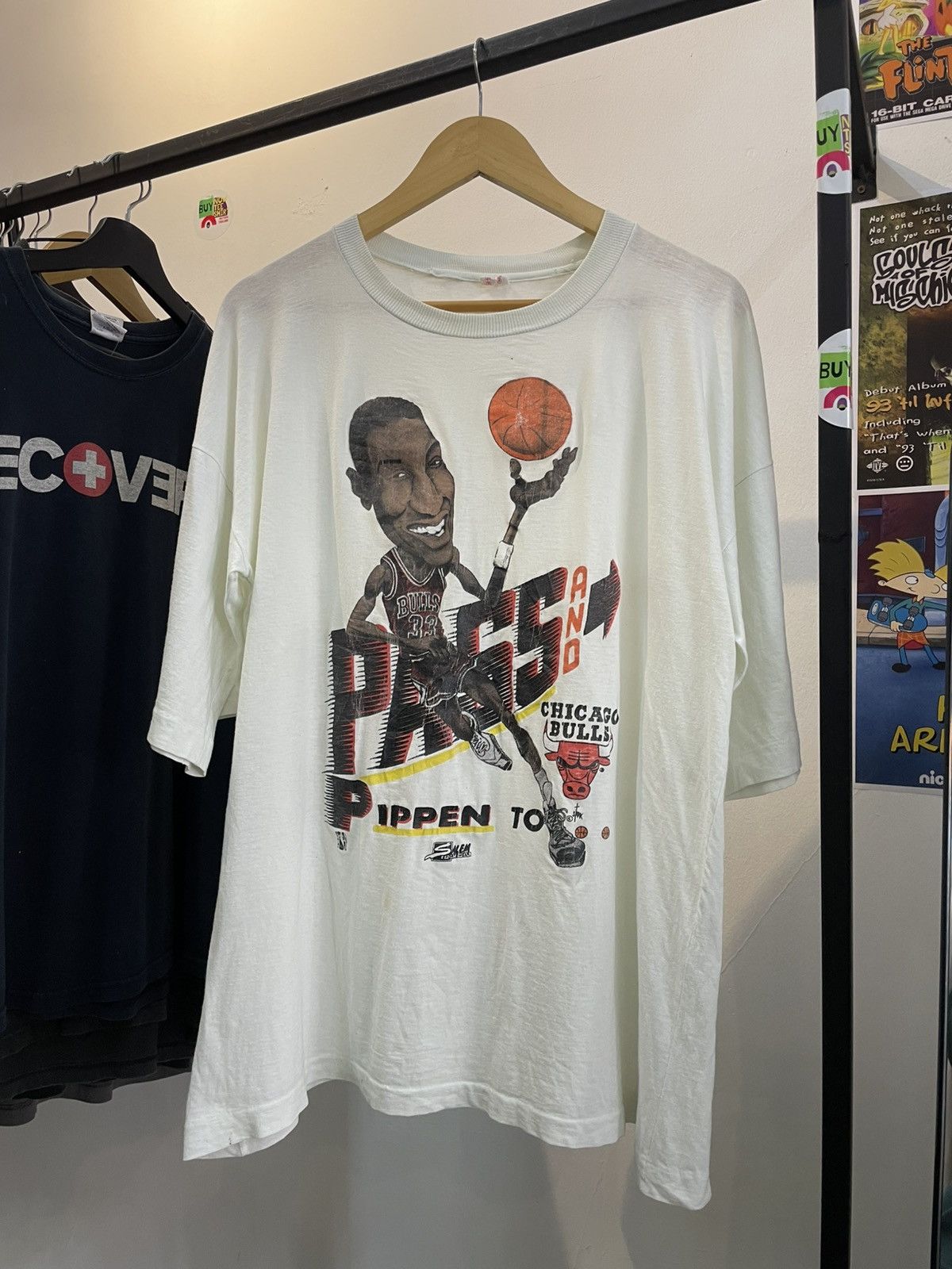 NBA Chicago Bulls Scottie Pippen 90's Size US XXL / EU 58 / 5 - 2 Thumbnail