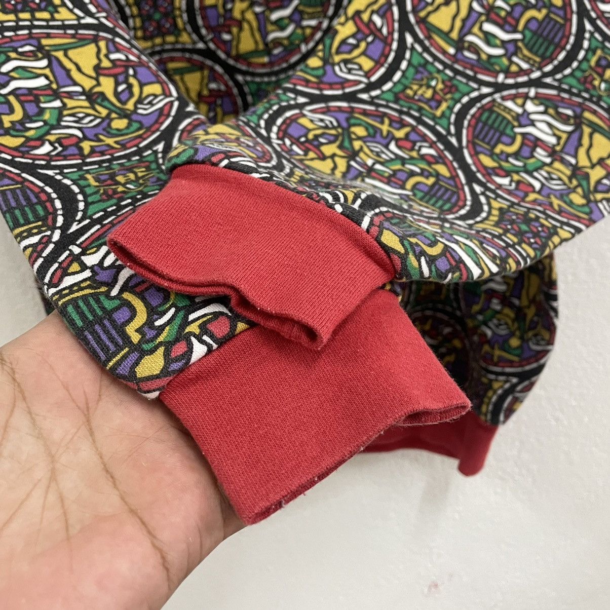Vintage 🔥🇯🇵Vintage Munsingwear Multicolour Baroque Sweatshirts Size US M / EU 48-50 / 2 - 5 Thumbnail