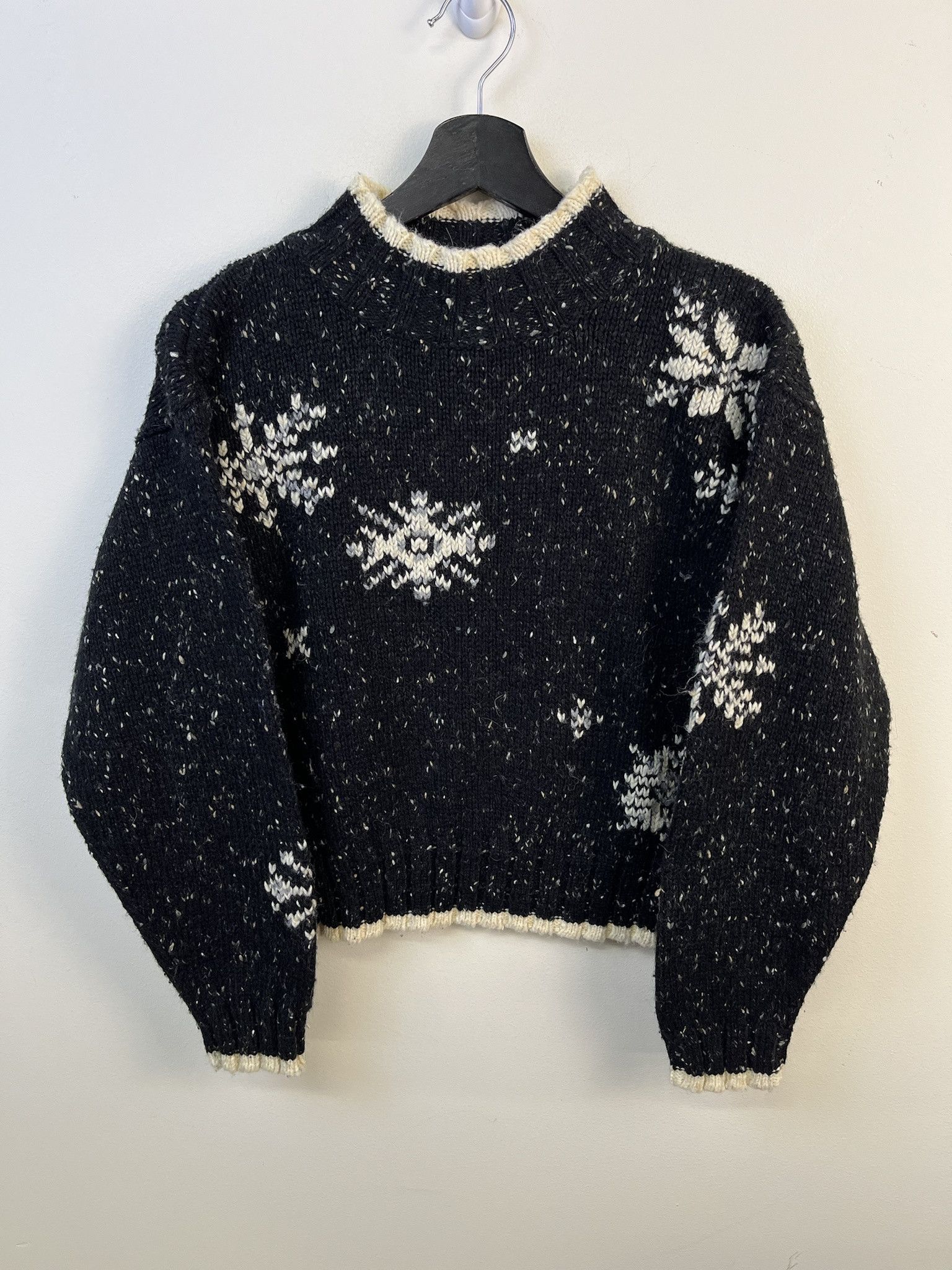 Other Vintage Knit Sweater 1990s Thick Knit Snowflake Knit Sweater Size S Size US S / EU 44-46 / 1 - 1 Thumbnail