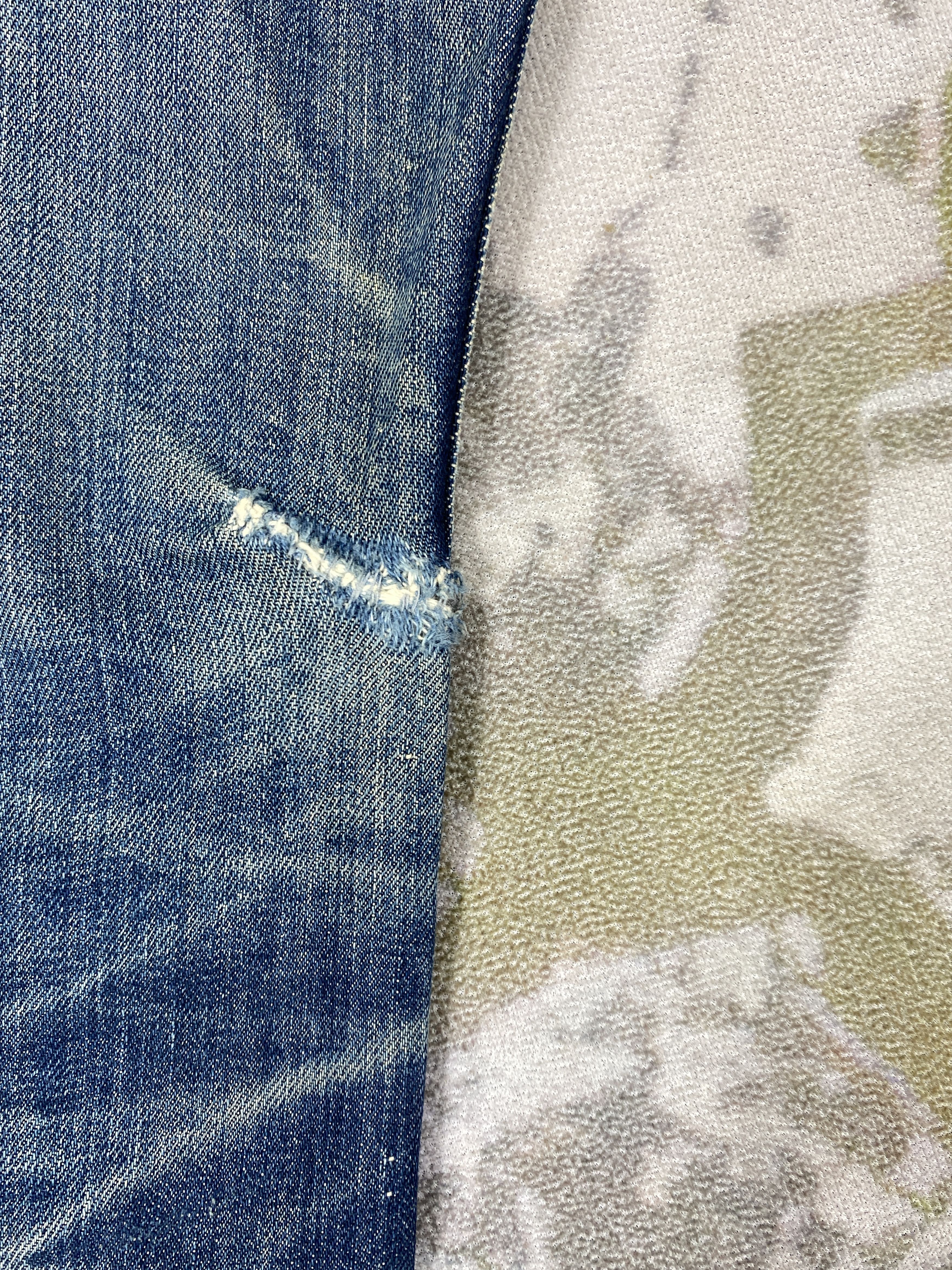 Japanese Brand Distressed Blue Vintage Levi's 553 Flared Denim -SJ191 Size US 27 - 11 Thumbnail