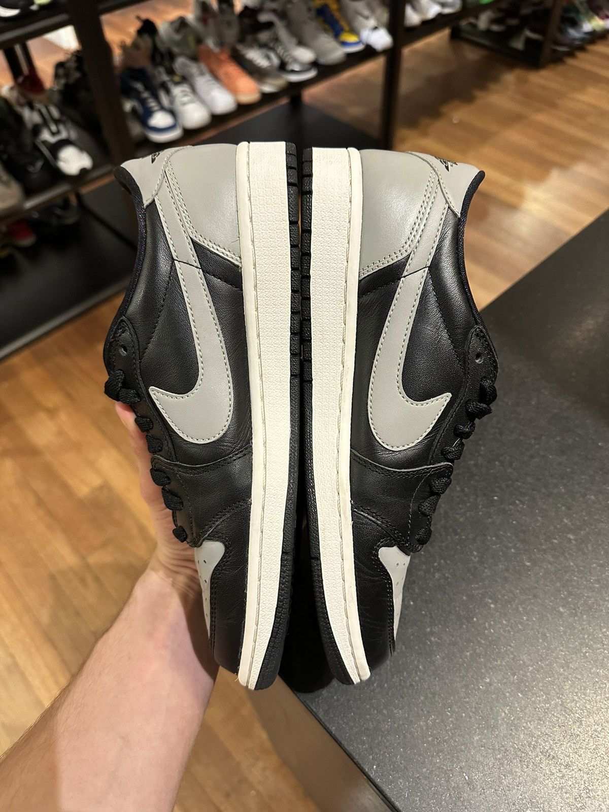 Jordan Brand Air Jordan 1 low shadow Size US 8 / EU 41 - 7 Thumbnail