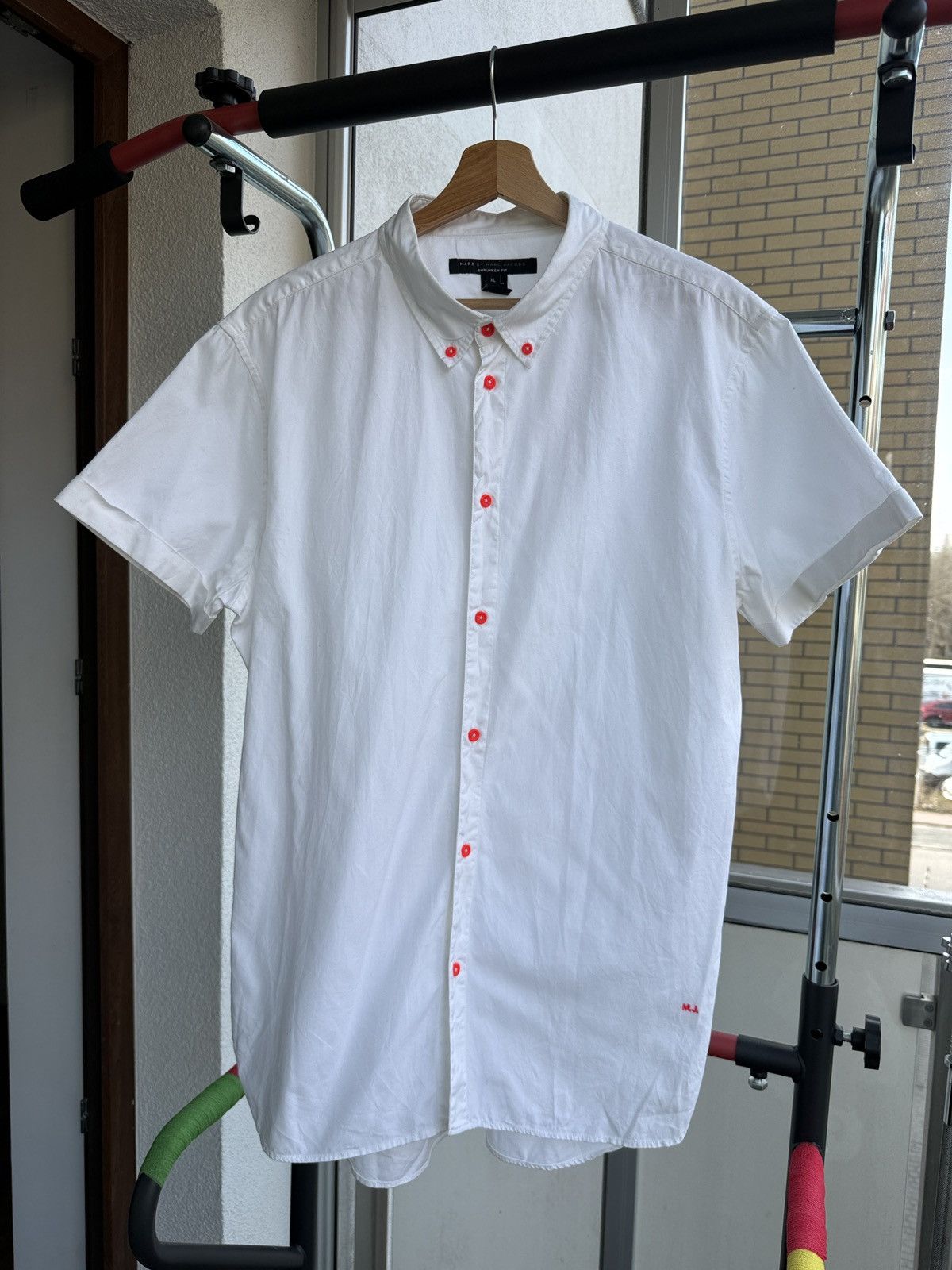 Marc by Marc Jacobs Marc by Marc Jacobs Mens Sleeve Shrunken Fit Button Down Size US XL / EU 56 / 4 - 1 Thumbnail