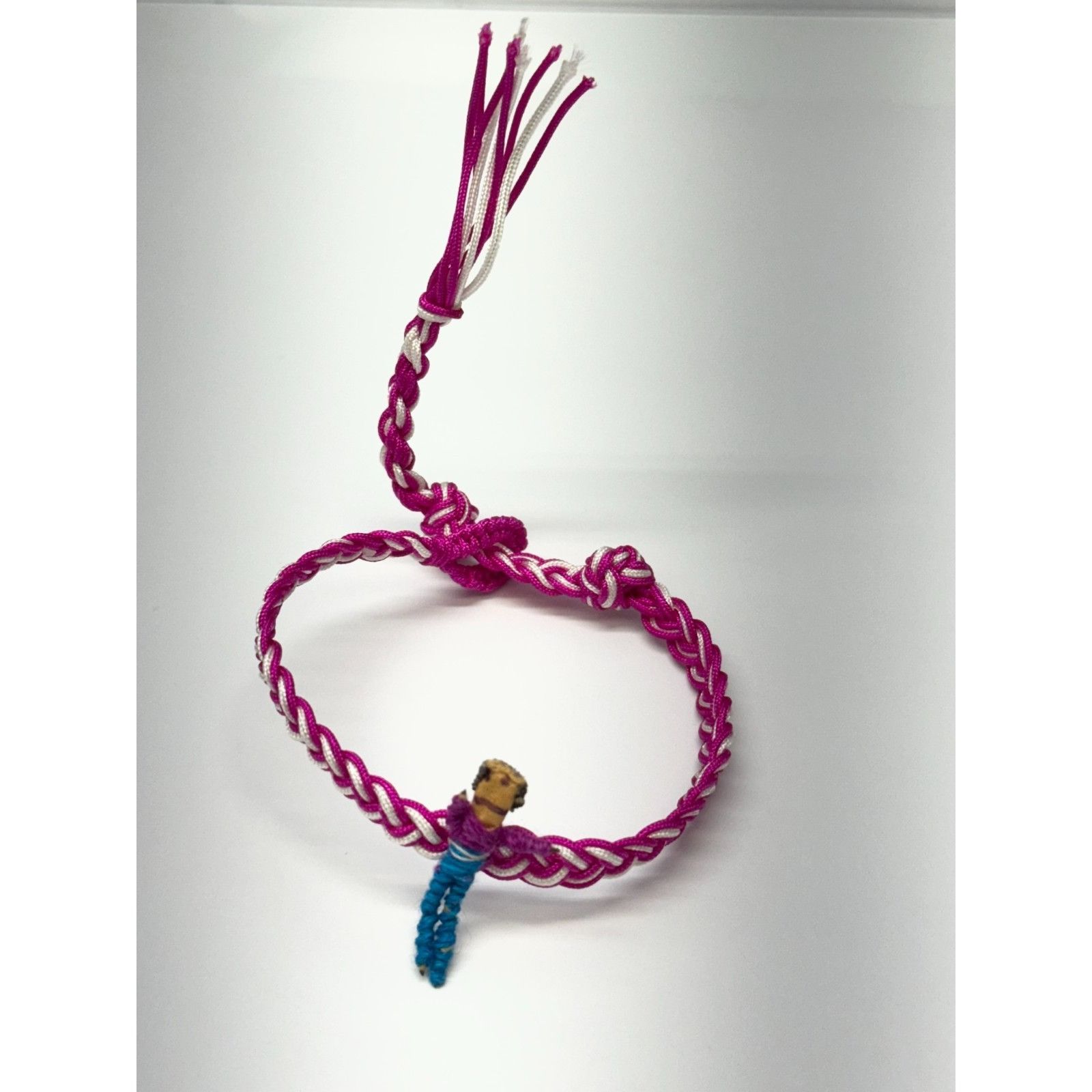 Vintage Vintage woven braided worry doll bracelet pink and white Size ONE SIZE - 2 Thumbnail