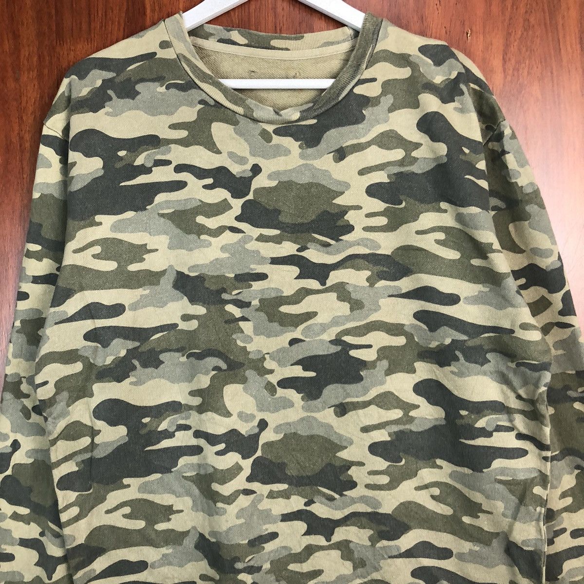 Japanese Brand × Vintage Camo military vintage japan Green Sweathshirt #7522 Size US L / EU 52-54 / 3 - 5 Thumbnail