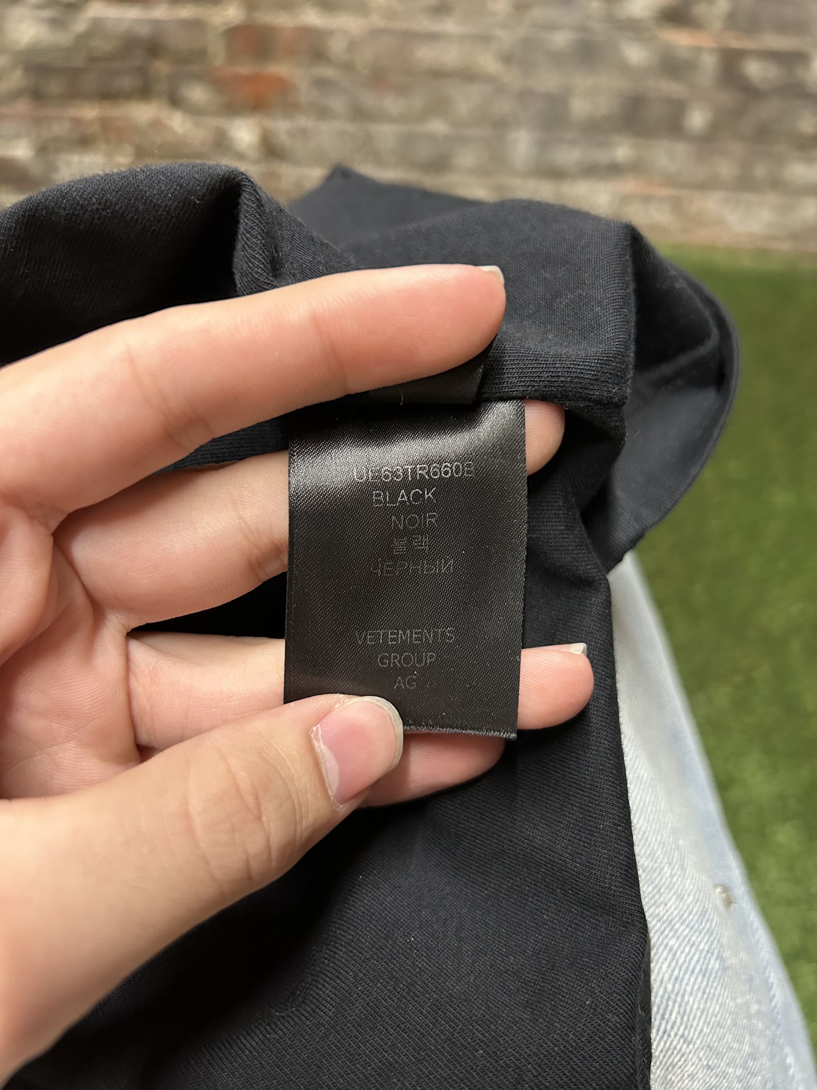 Vetements Vetements Inside Out Tee Size US XS / EU 42 / 0 - 8 Thumbnail