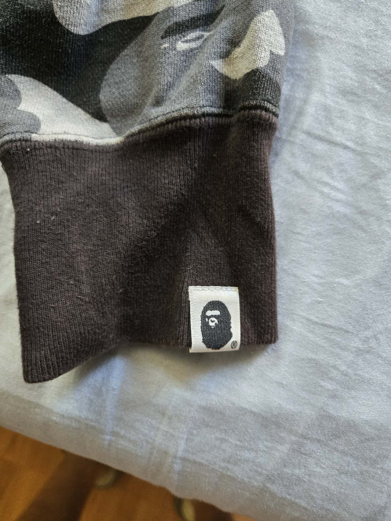 Bape × Undefeated Bape X Undefeated sweater Size US S / EU 44-46 / 1 - 5 Thumbnail