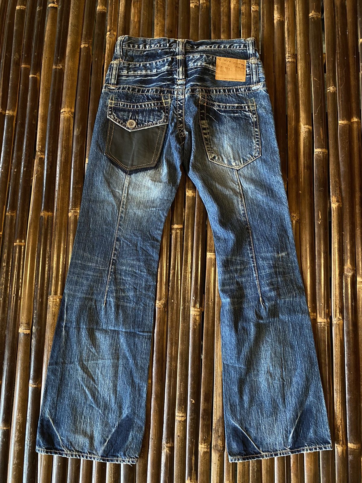 image of 20471120 x Beauty Beast Flare Ant Gauge Double Weist Jeans Bootcut in Denim, Men's (Size 32)