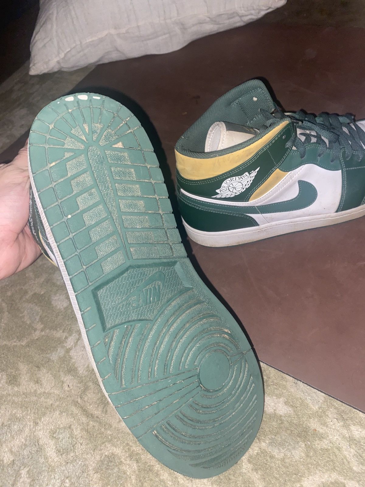 Jordan Brand White and Green Jordan 1 Hightops Size US 14 / EU 47 - 3 Thumbnail