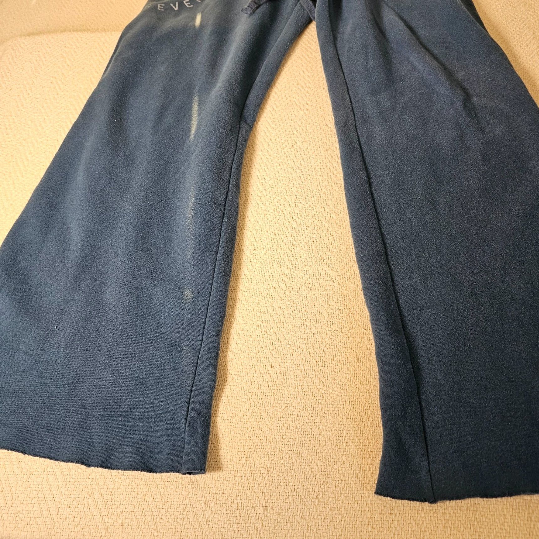 Aeropostale VINTAGE Aeropostale Women's Sweatpants L Blue Fleece Casual Comfort Drawstring Size 36" / US 14 / IT 50 - 2 Thumbnail