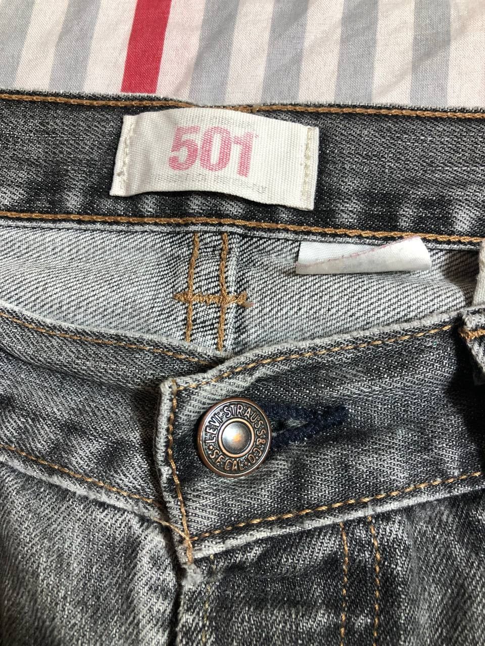 Levi's Vintage 90s Levi’s 501 Boot Cut Made in USA Size US 32 / EU 48 - 20 Thumbnail