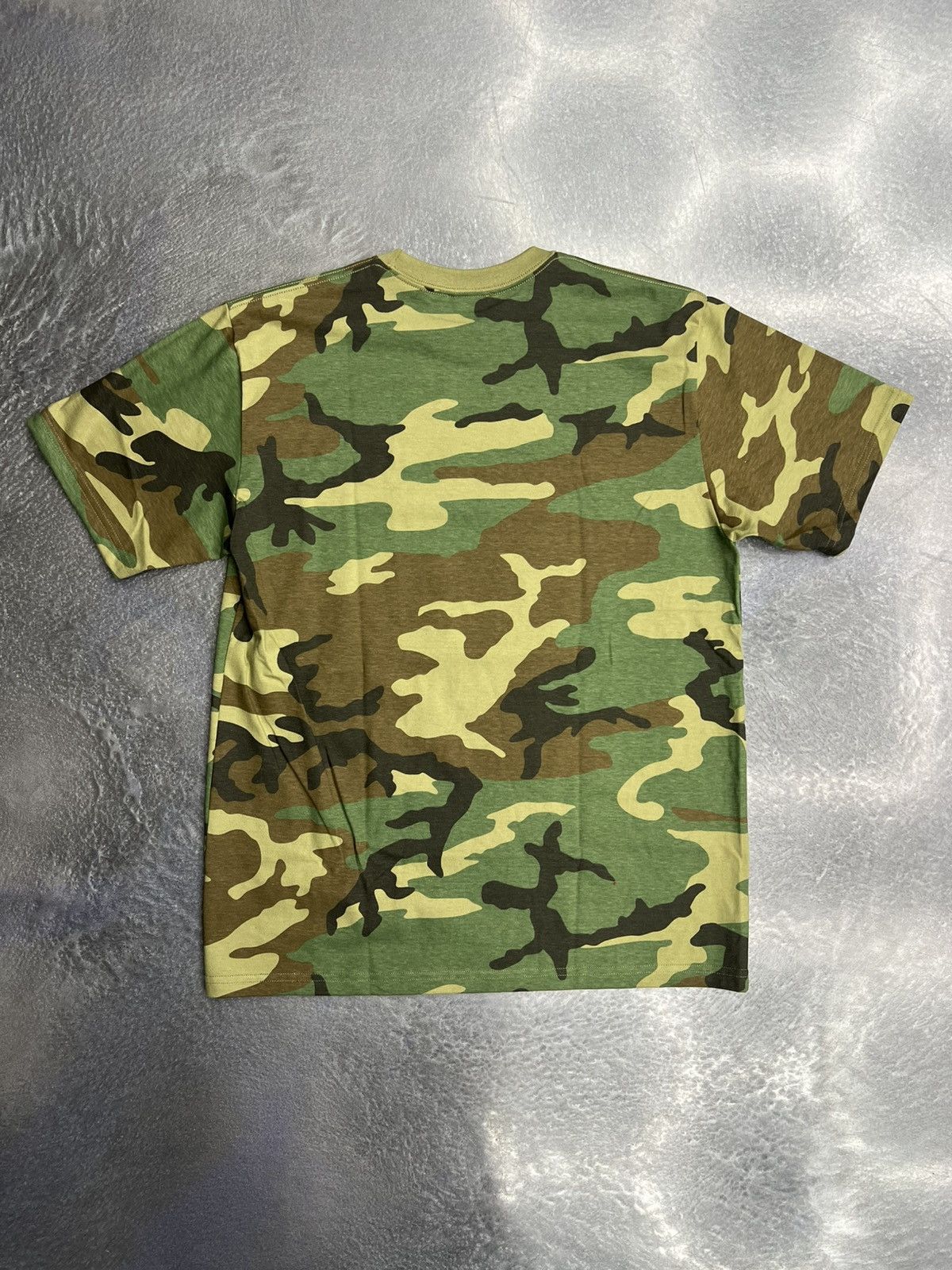 Supreme Supreme Arabic Box Logo T-Shirt Size US M / EU 48-50 / 2 - 5 Thumbnail