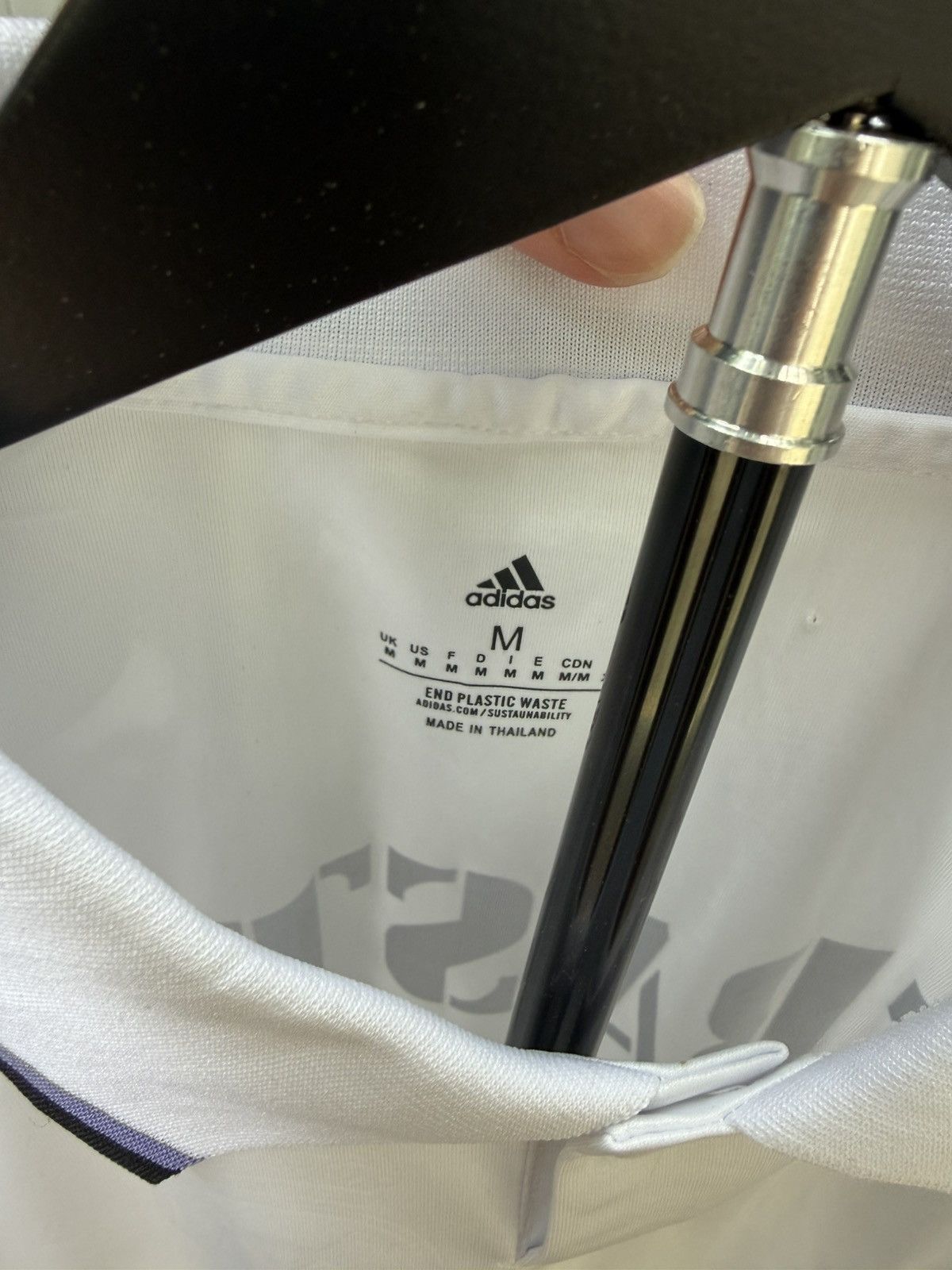 Adidas Adidas Real Madrid 2022-23 Home Football Soccer jersey Size US M / EU 48-50 / 2 - 4 Thumbnail