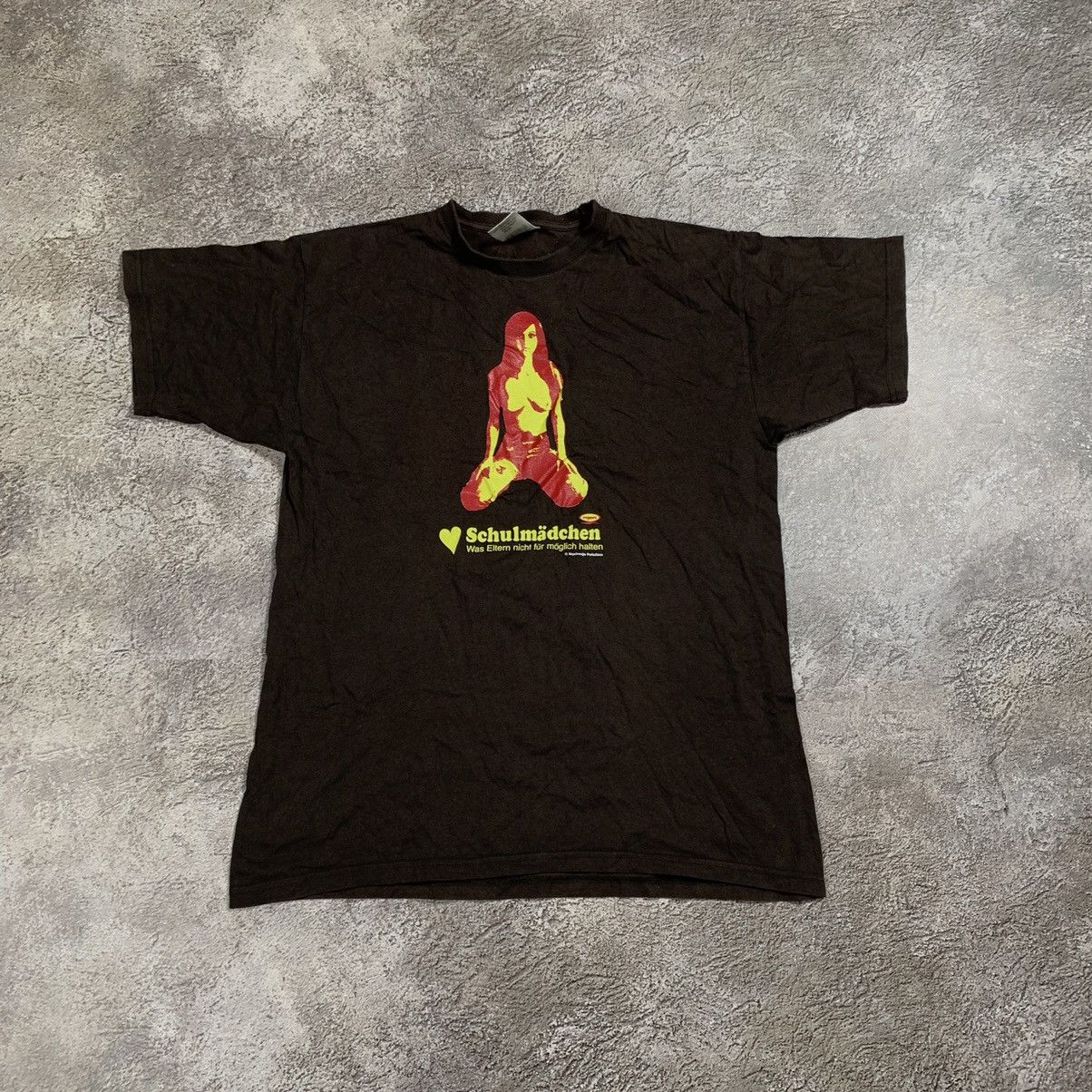 Vintage Vintage 90s Graphic Tee Streetwear Rave Y2K Black Faded L Size US L / EU 52-54 / 3 - 1 Thumbnail